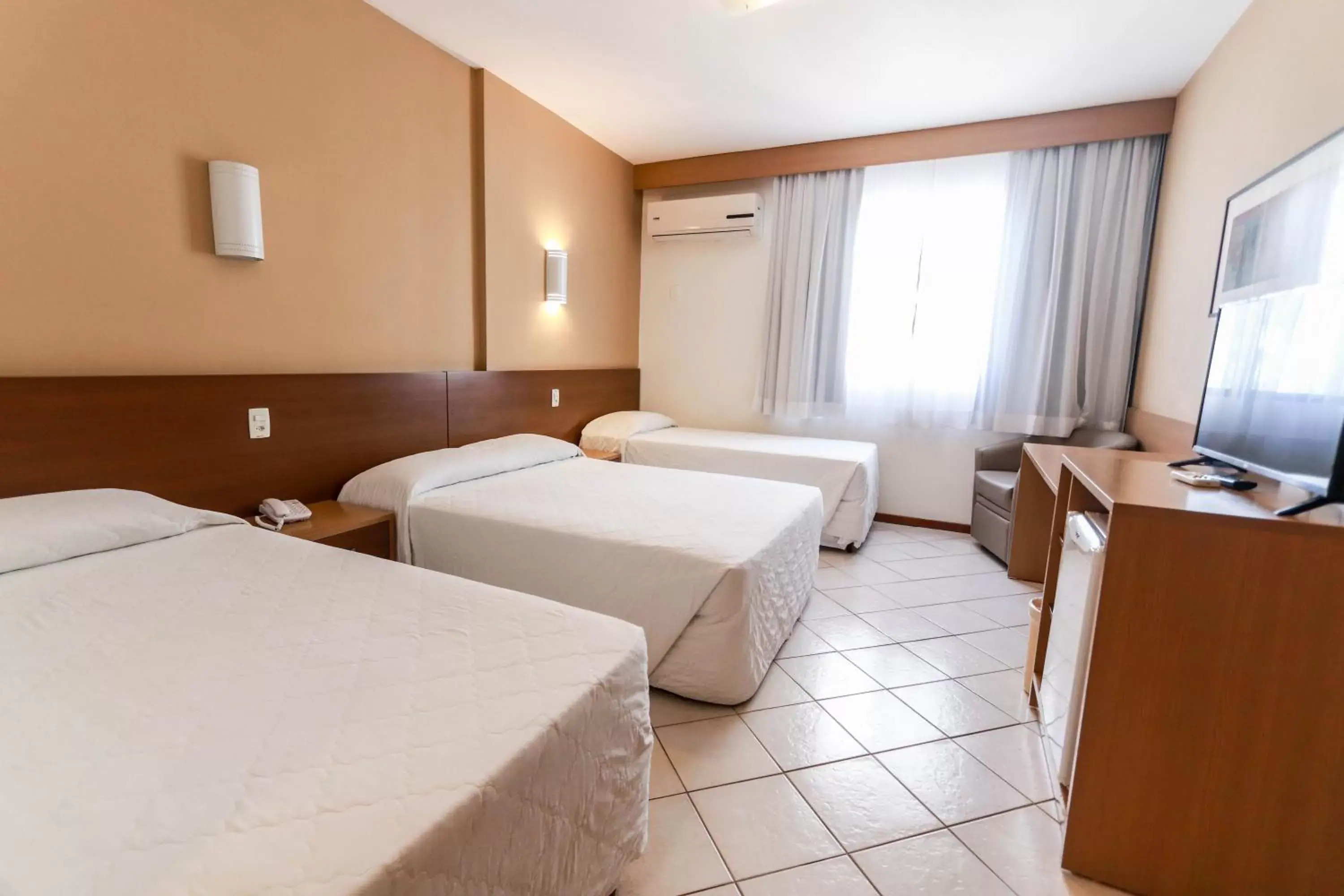 Bed in Atobá Praia Hotel