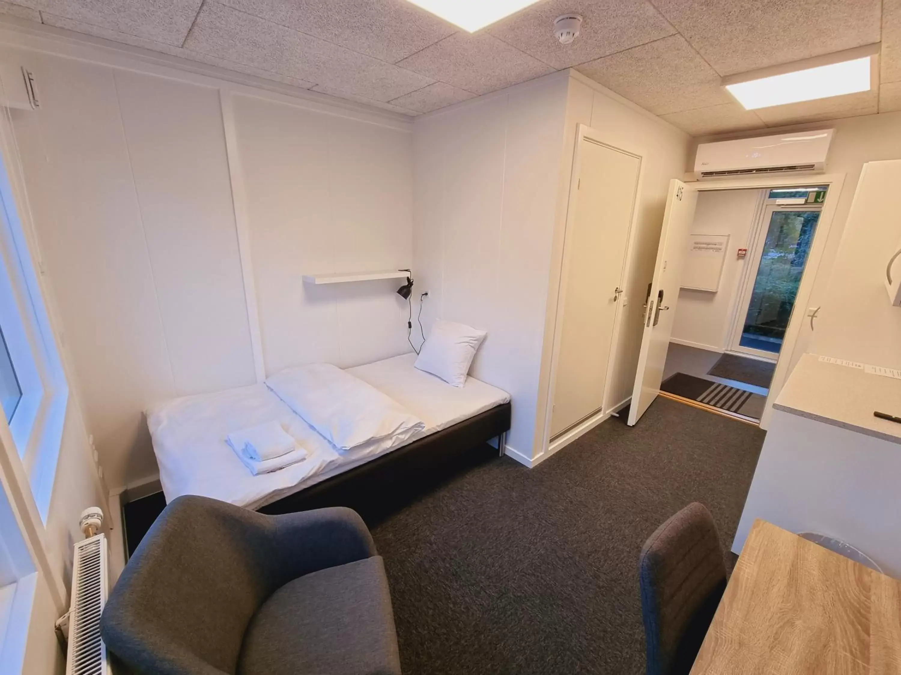 Single Room in Stop'n Sleep Hotel Single Room in Stop'n Sleep Hotel