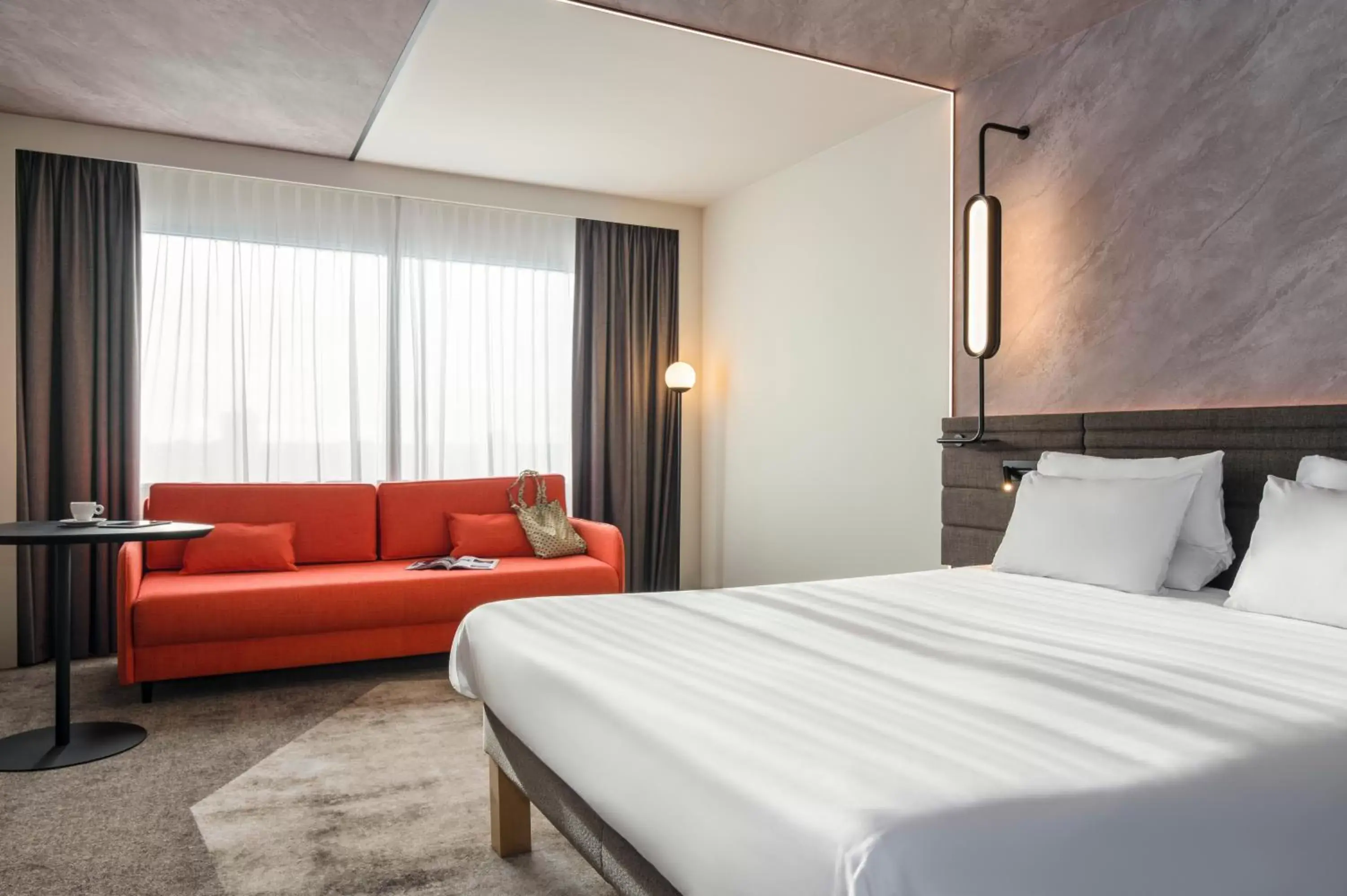 Photo of the whole room, Bed in Novotel Rotterdam Brainpark