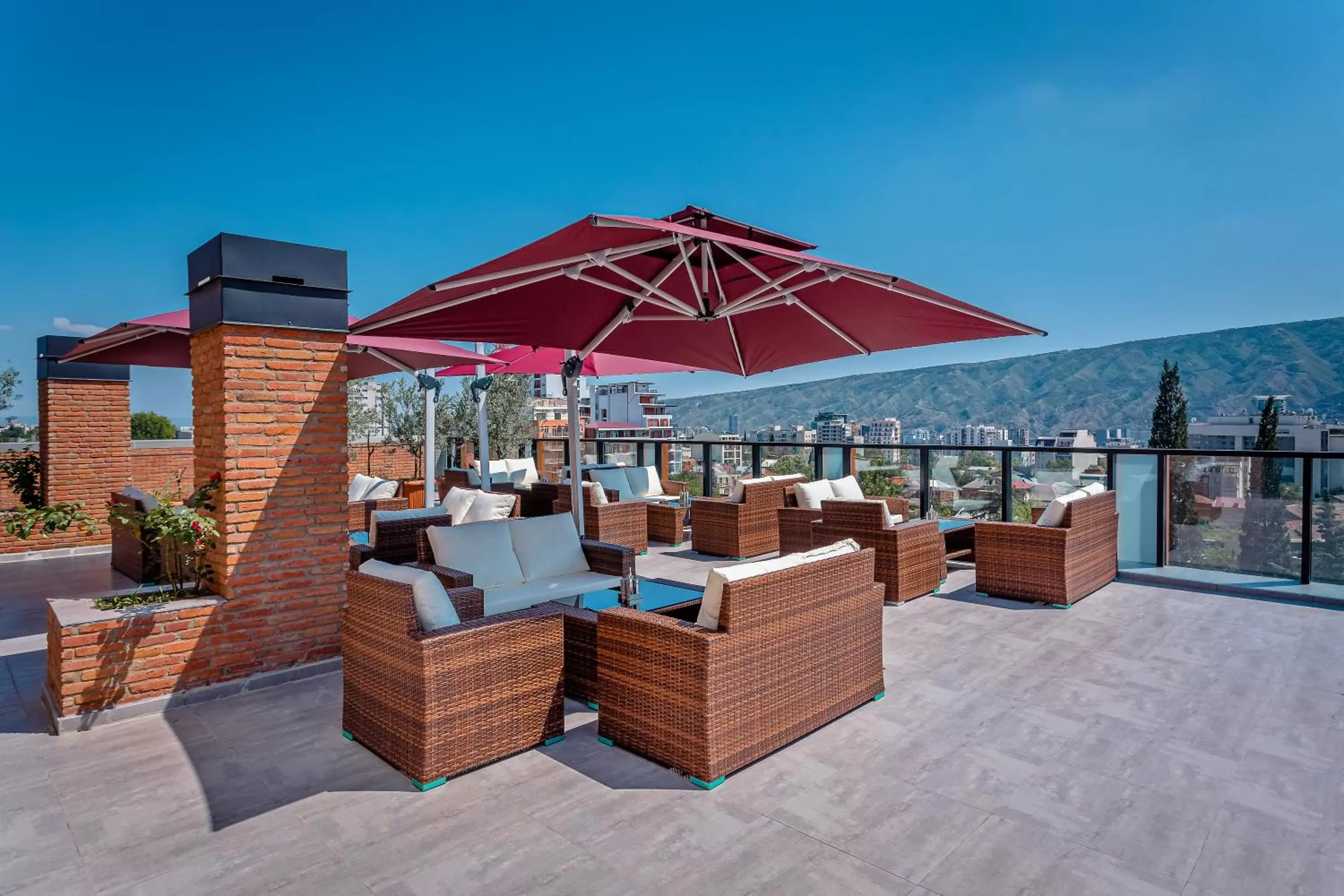 Lounge or bar in Ramada by Wyndham Tbilisi Old City