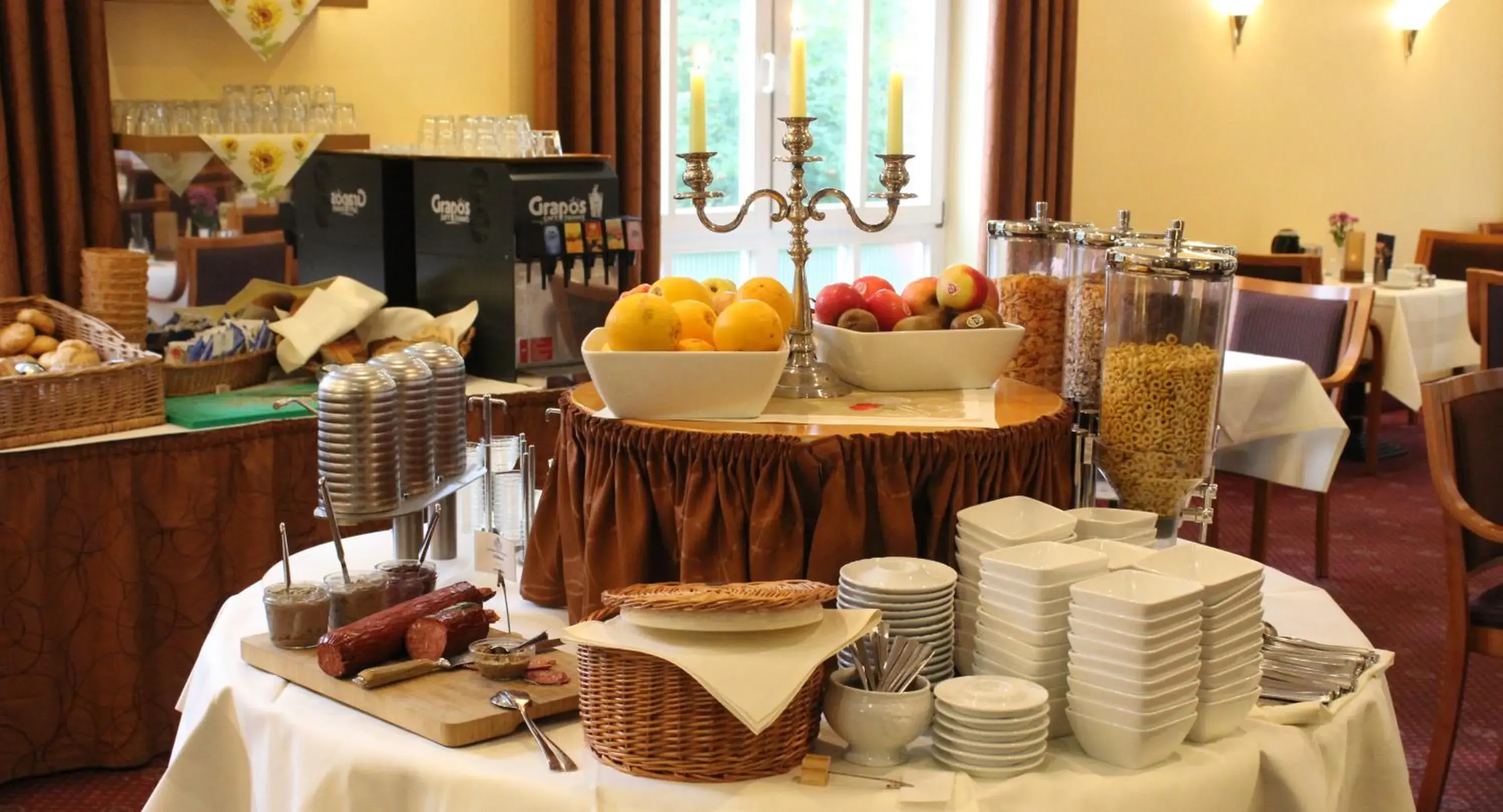 Restaurant/places to eat in Park Hotel Fasanerie Neustrelitz Restaurant/places to eat in Park Hotel Fasanerie Neustrelitz