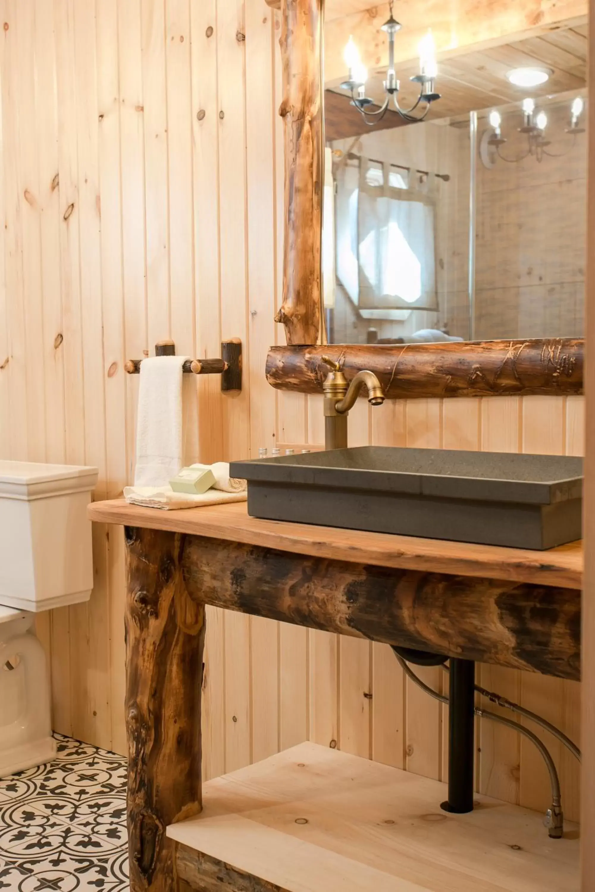 Bathroom in Coblentz Country Lodge by Amish Country Lodging