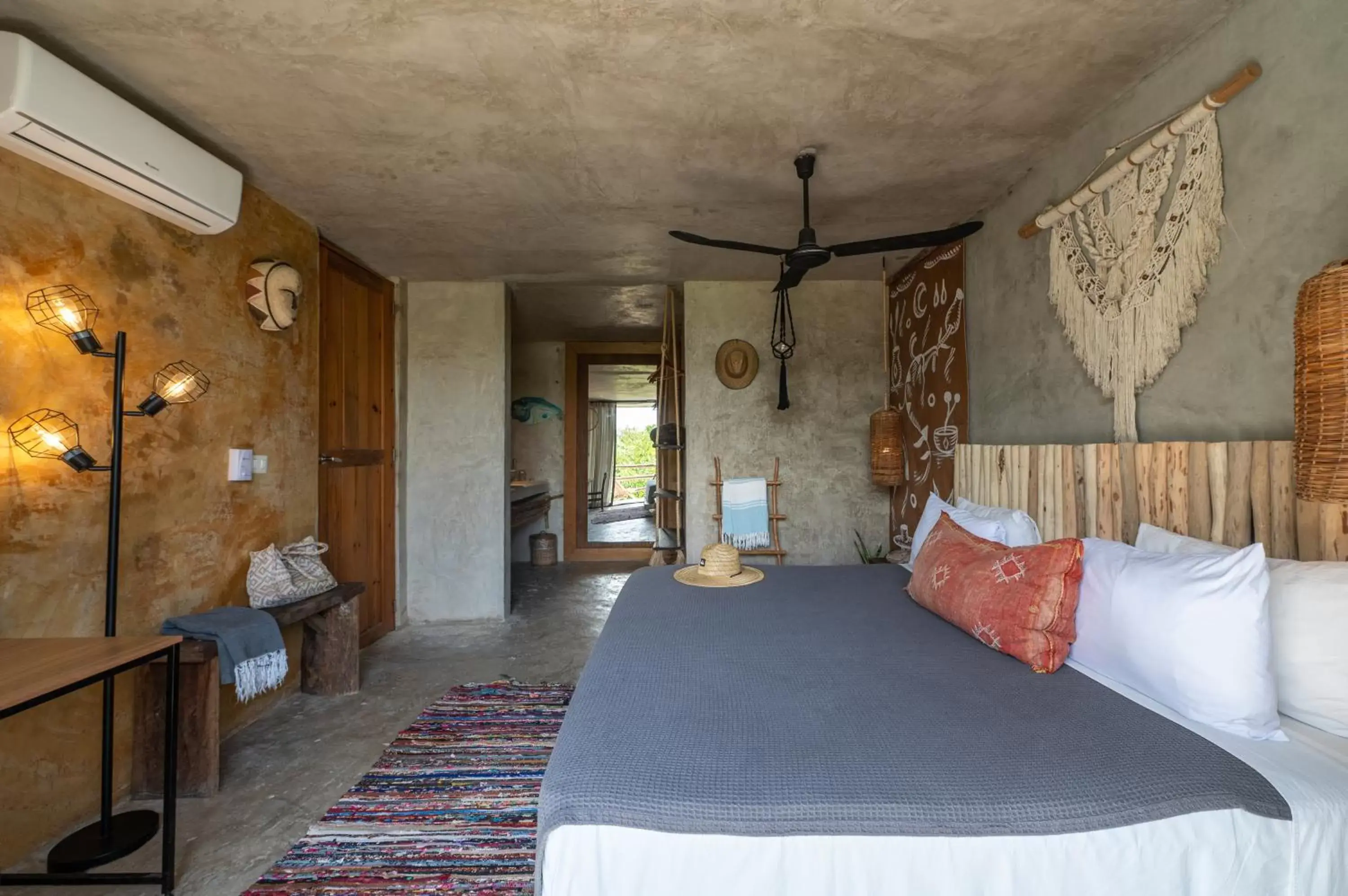 Photo of the whole room, Bed in Casa Coyote Tulum