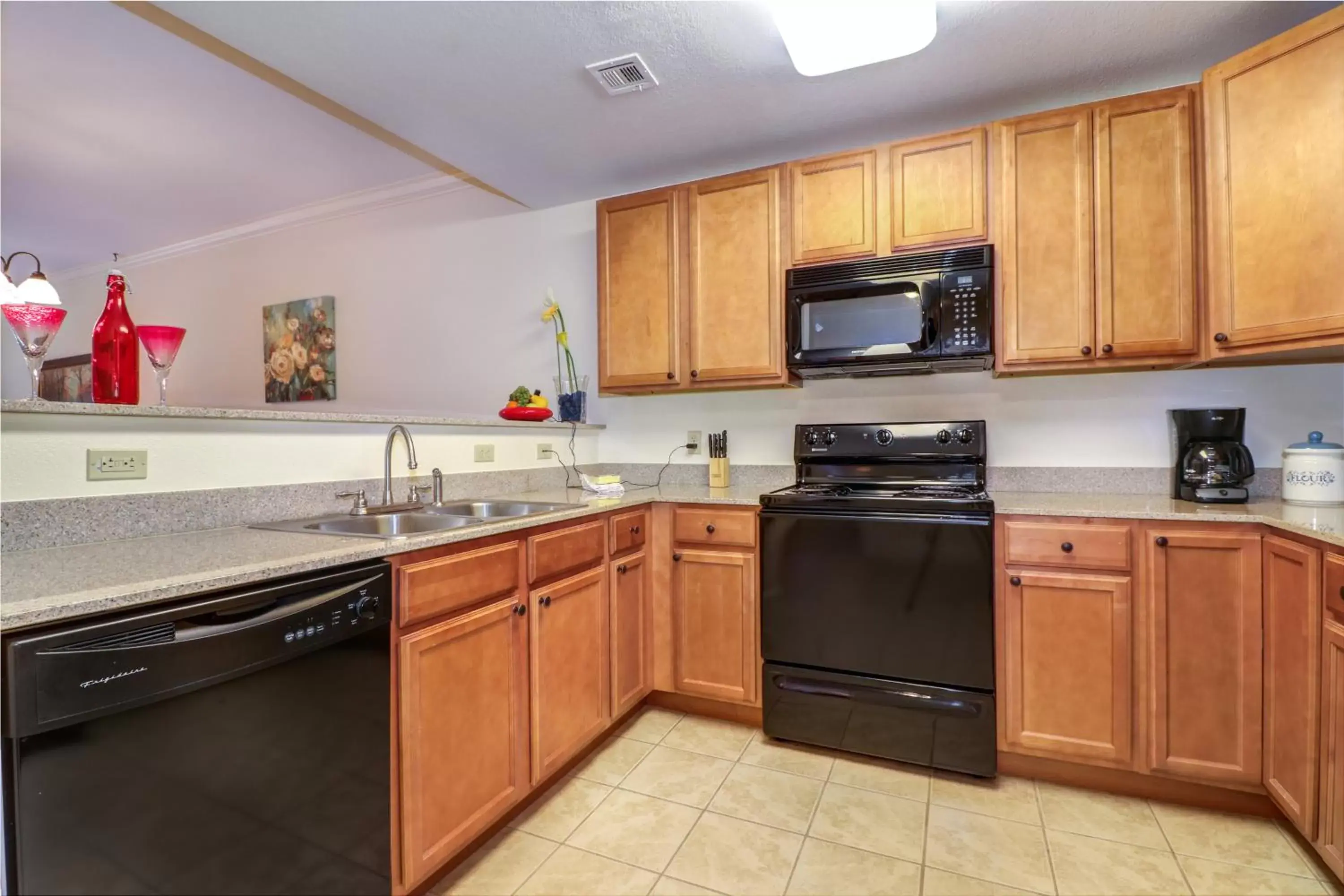 Kitchen/Kitchenette in Sandy's Sanctuary