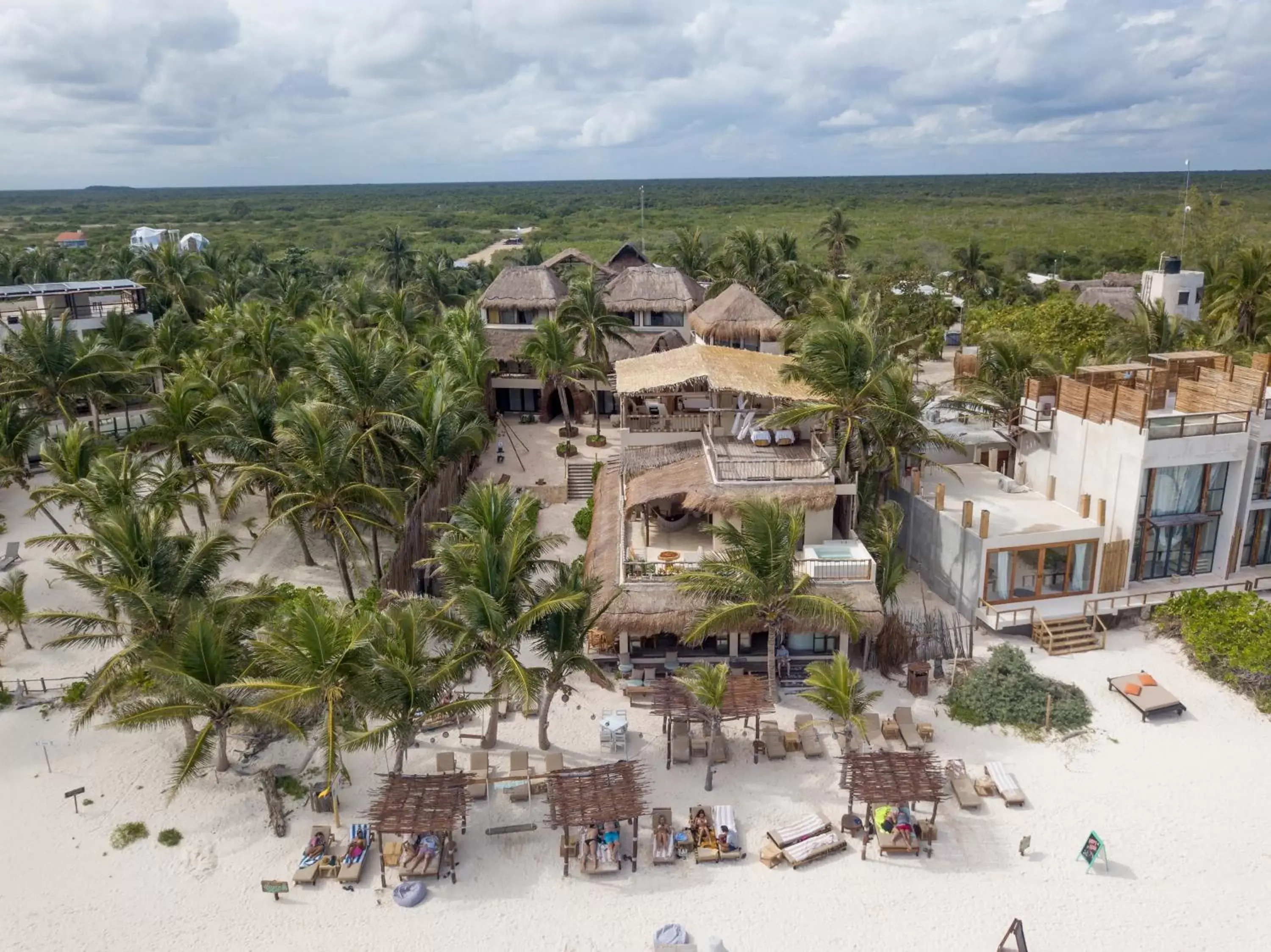 Bird's eye view, Bird's-eye View in Dune Boutique Hotel located at the party zone