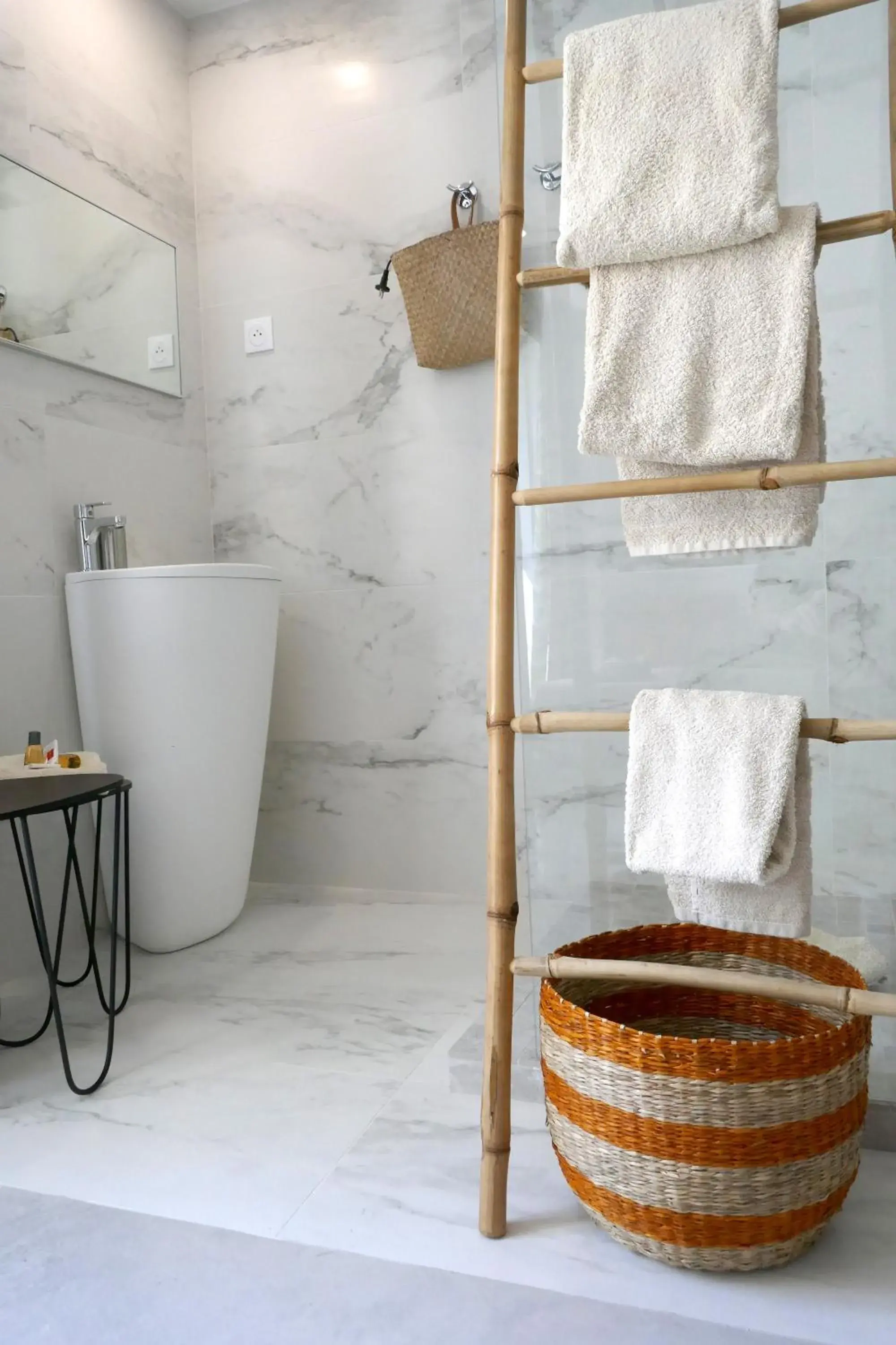 Bathroom in Hotel Le Petit Trianon