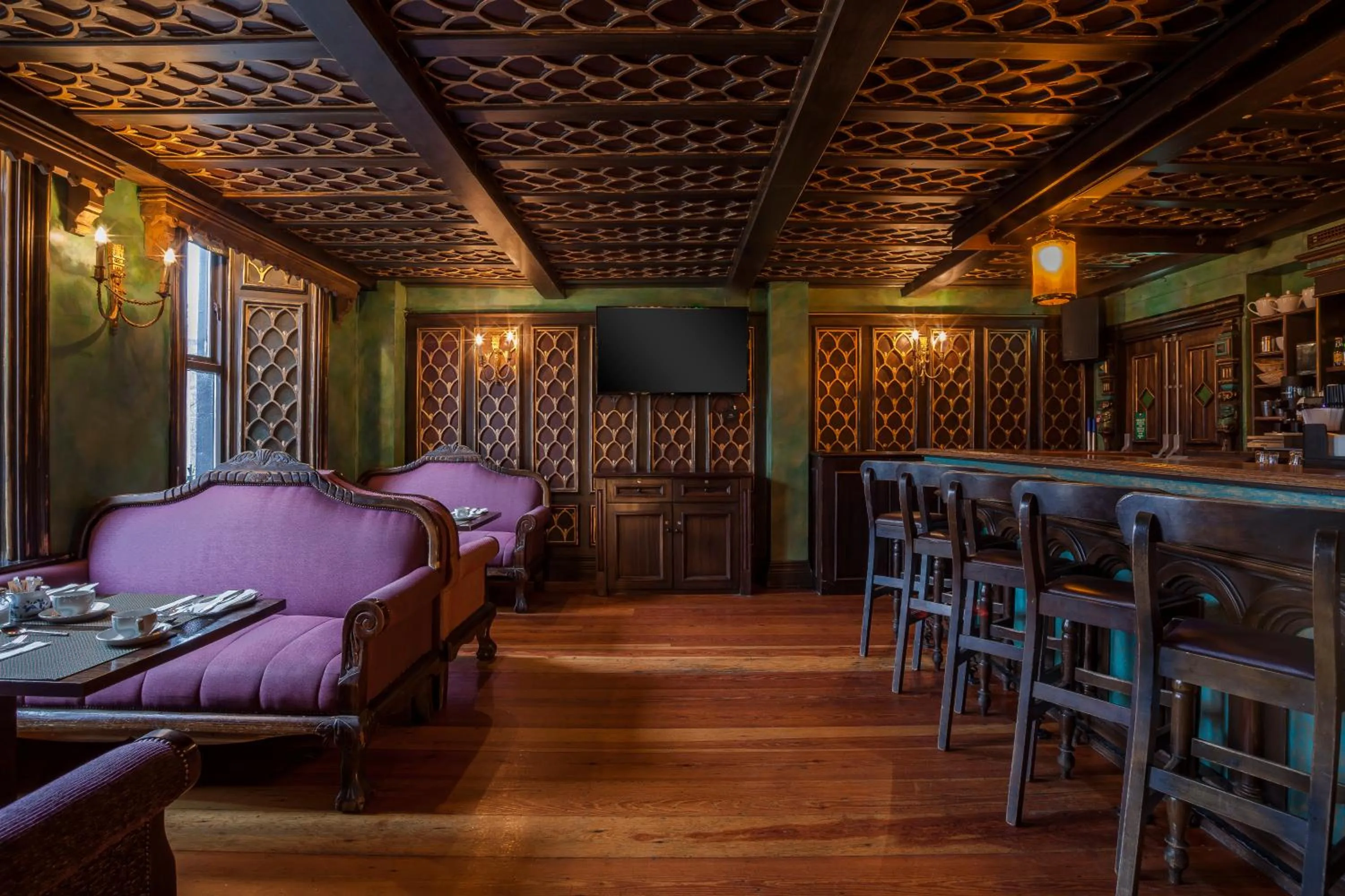 Restaurant/places to eat in Skeffington Arms Hotel