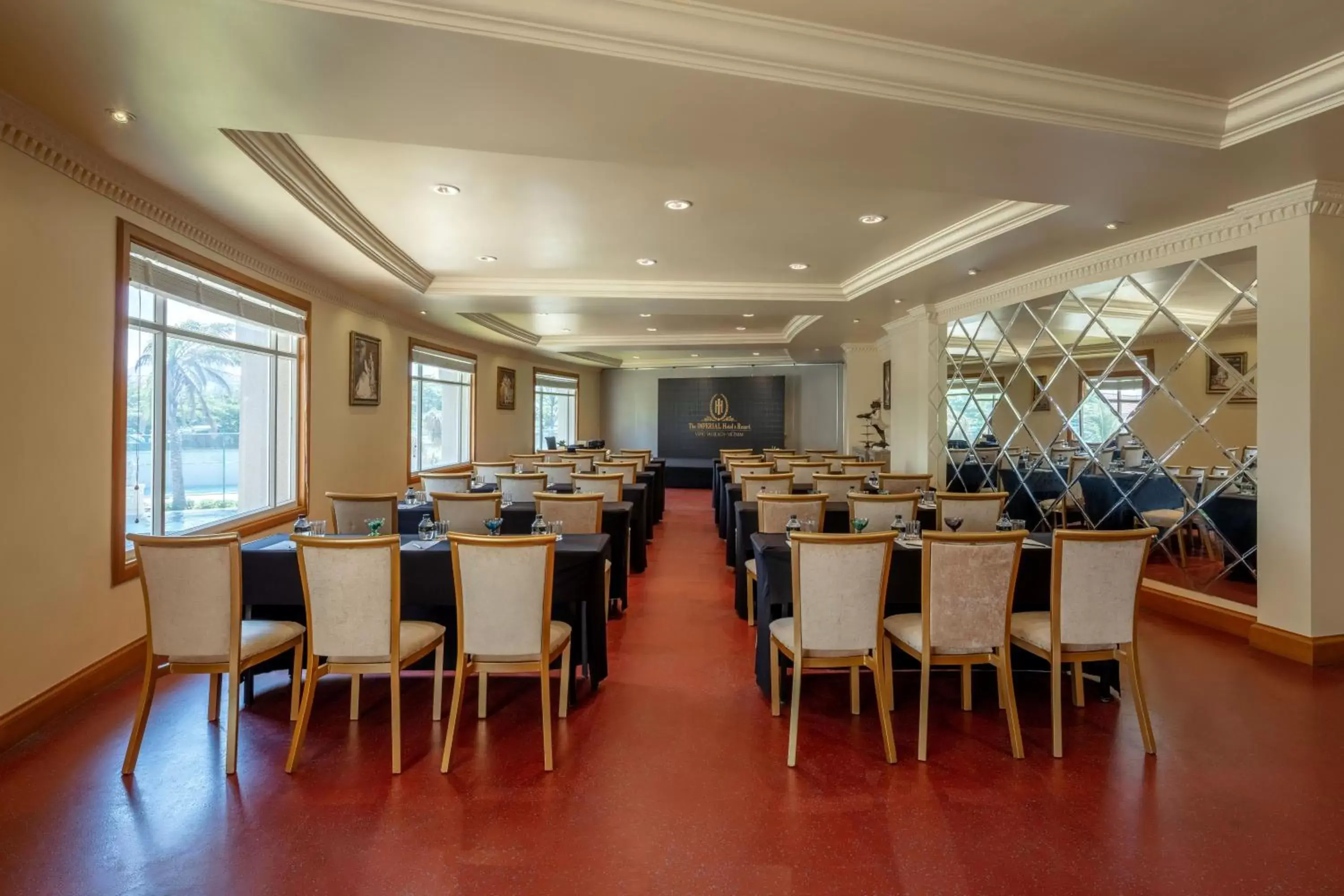 Meeting/conference room, Restaurant/Places to Eat in The IMPERIAL Vung Tau Hotel