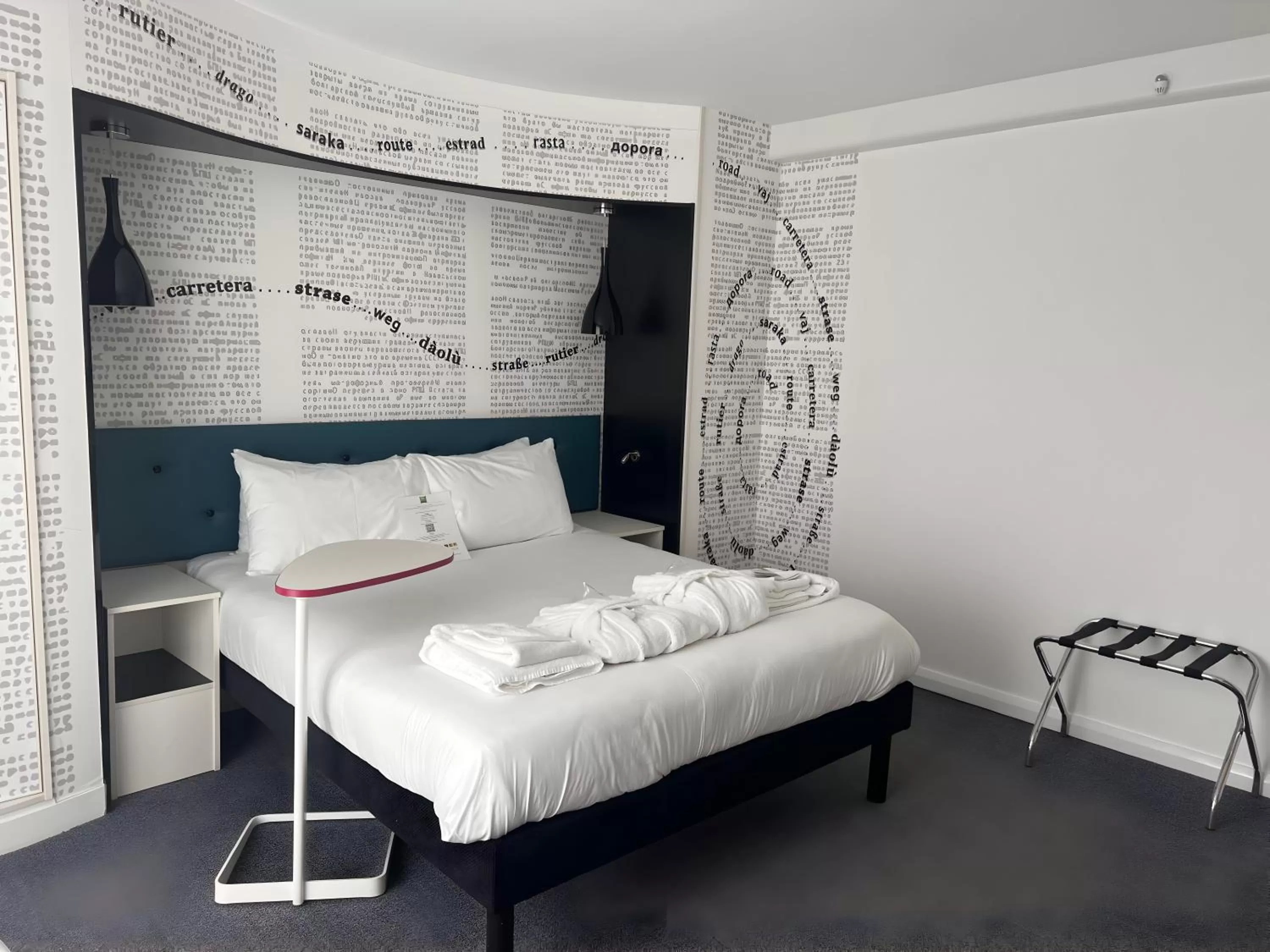 Bed in Ibis Styles Liverpool Centre Dale Street - Cavern Quarter