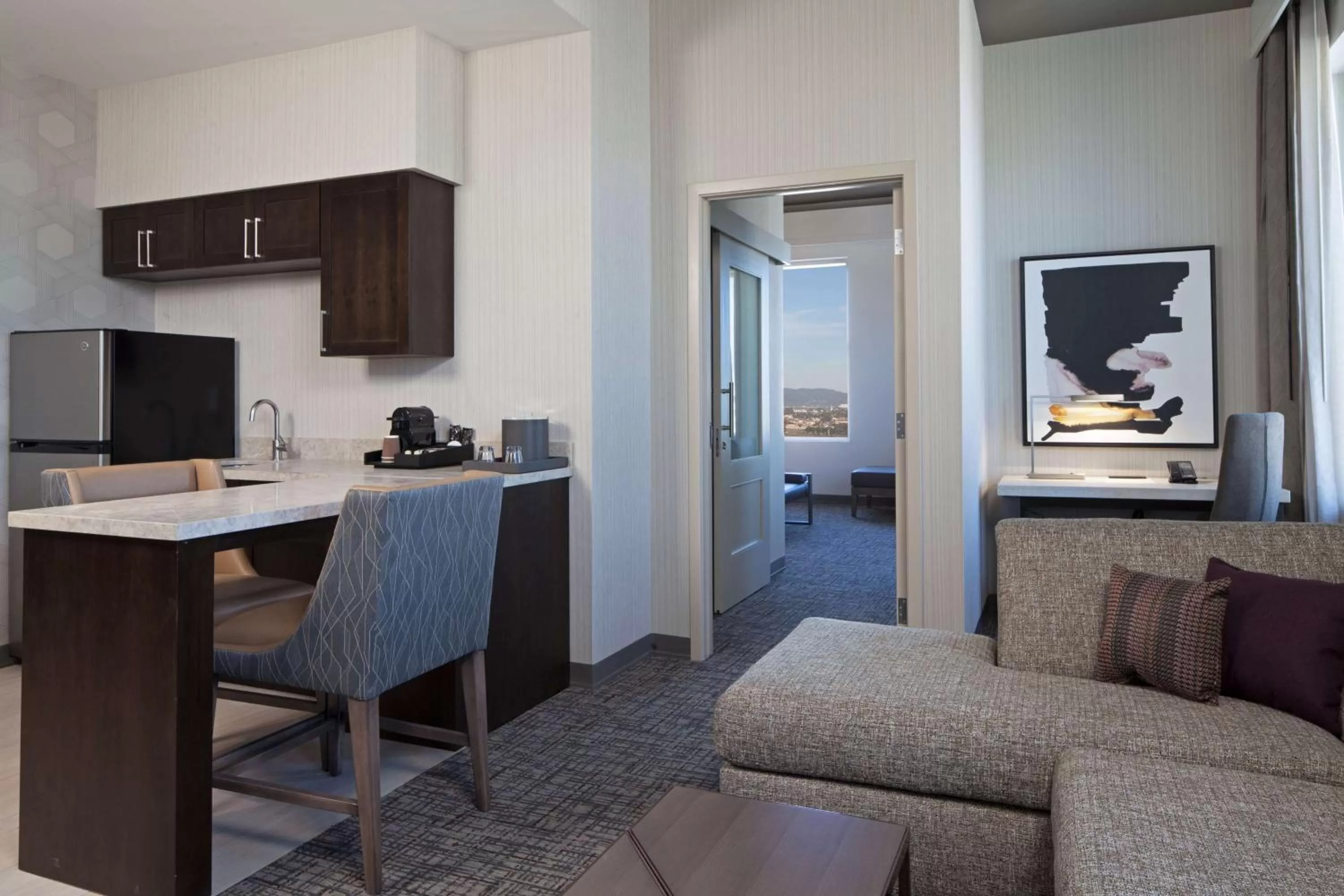 Living room in H Hotel Los Angeles, Curio Collection By Hilton