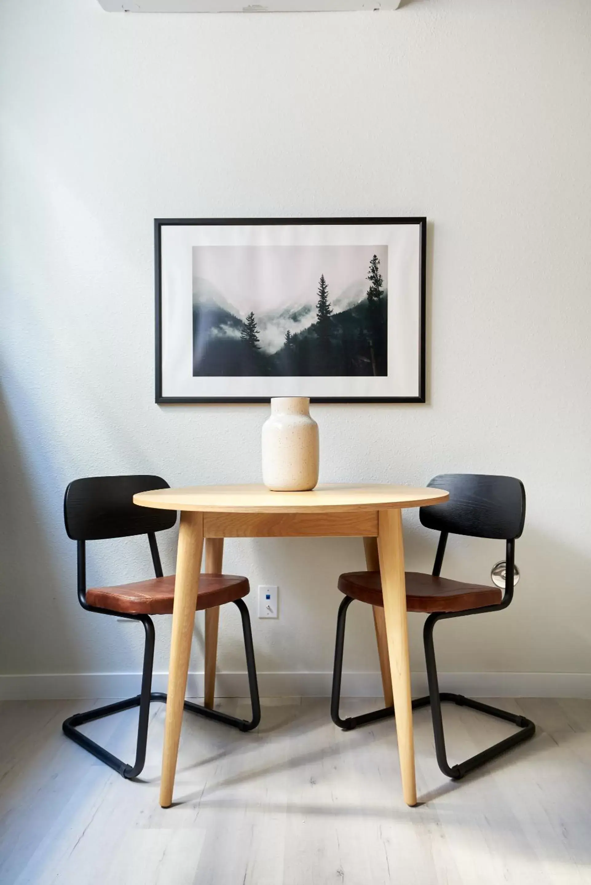 Dining Area in Sonder Zuni