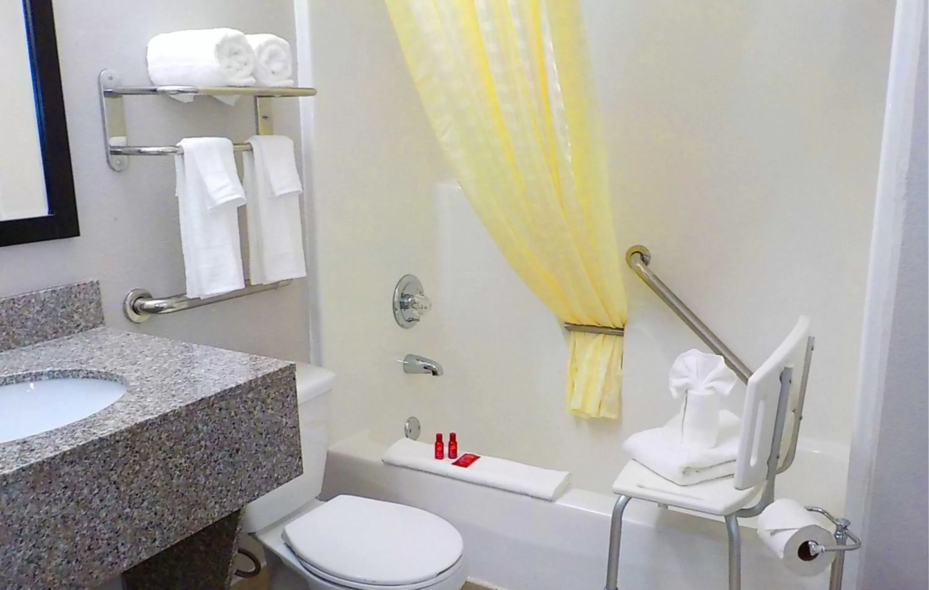 Bathroom in SureStay Hotel by Best Western Florence