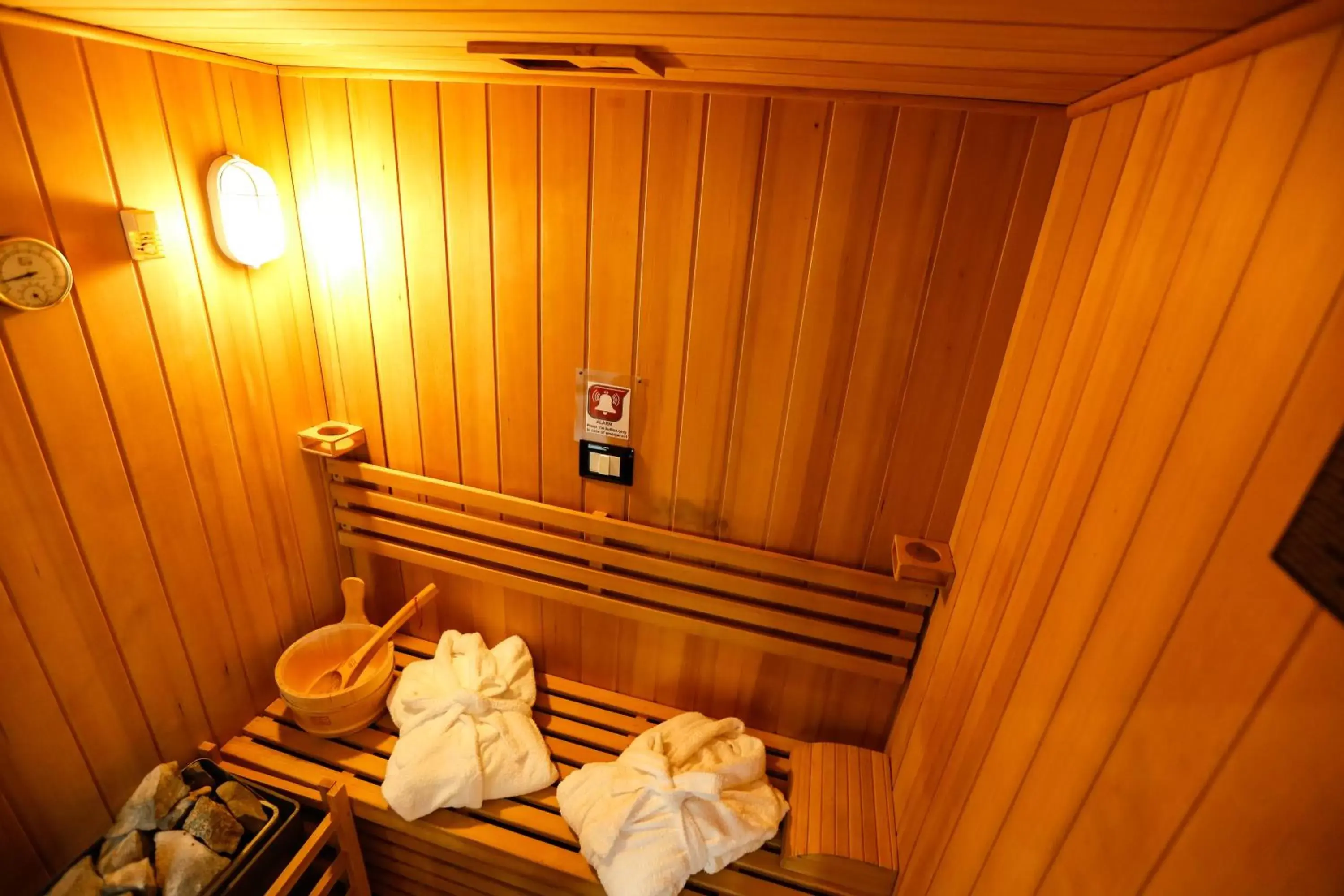 Sauna in Escape Luxury Suite