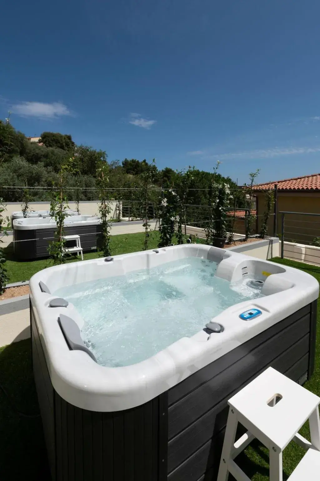 Hot Tub in Hotel Gli Ulivi