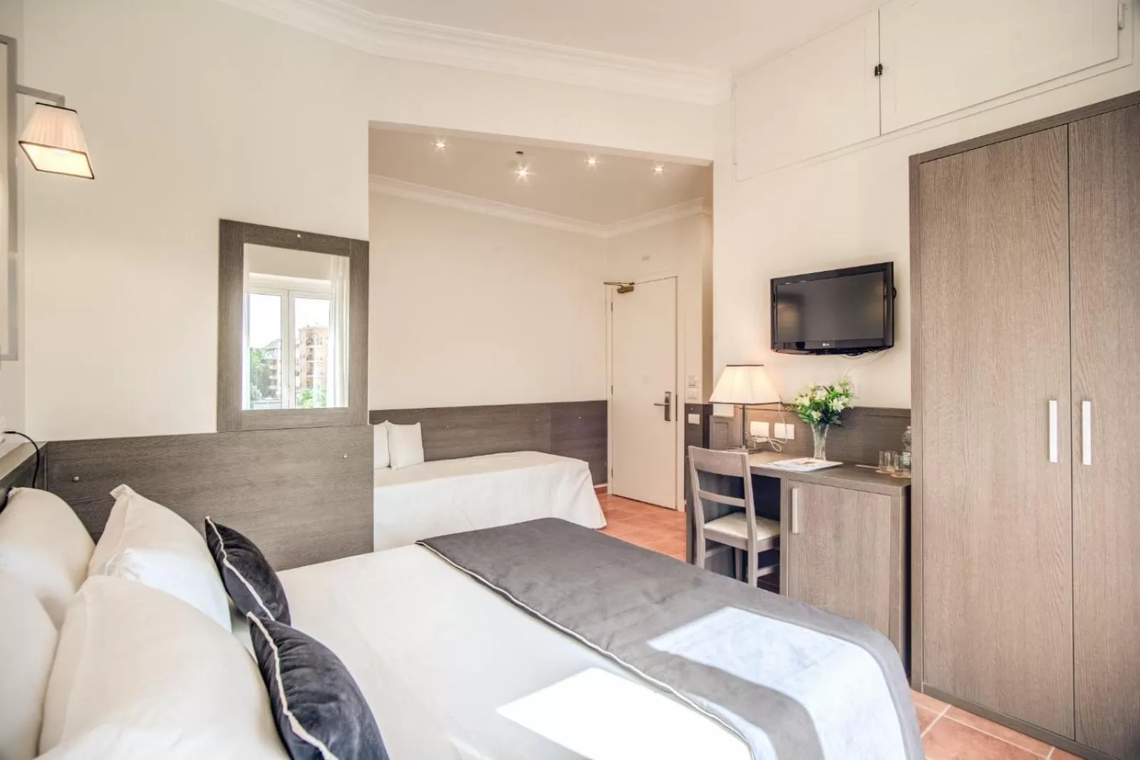 Bedroom, Bed in Hotel Mirti