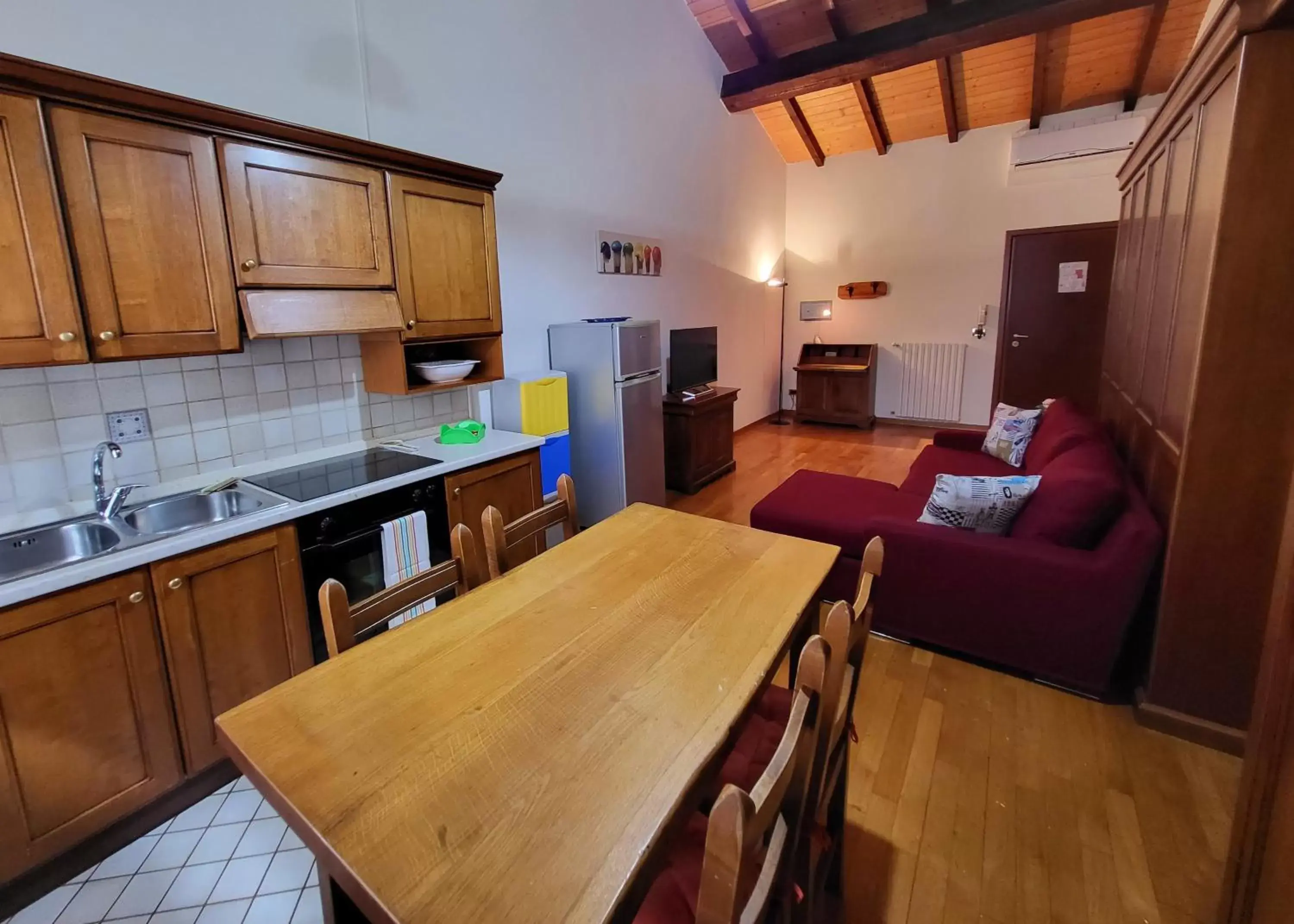 TV and multimedia, Kitchen/Kitchenette in Residence Antico Borgo