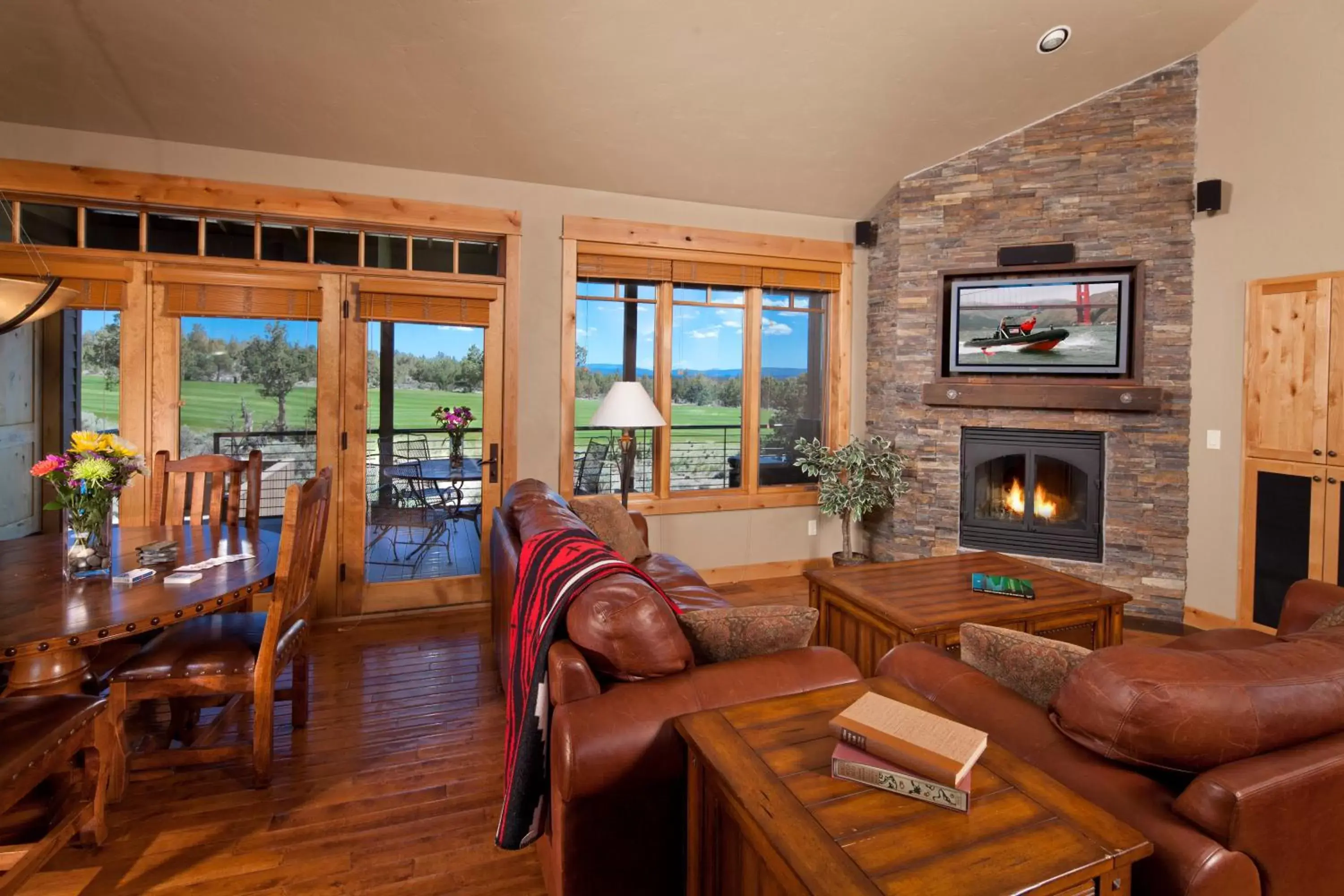 Living room, Seating Area in Brasada Ranch