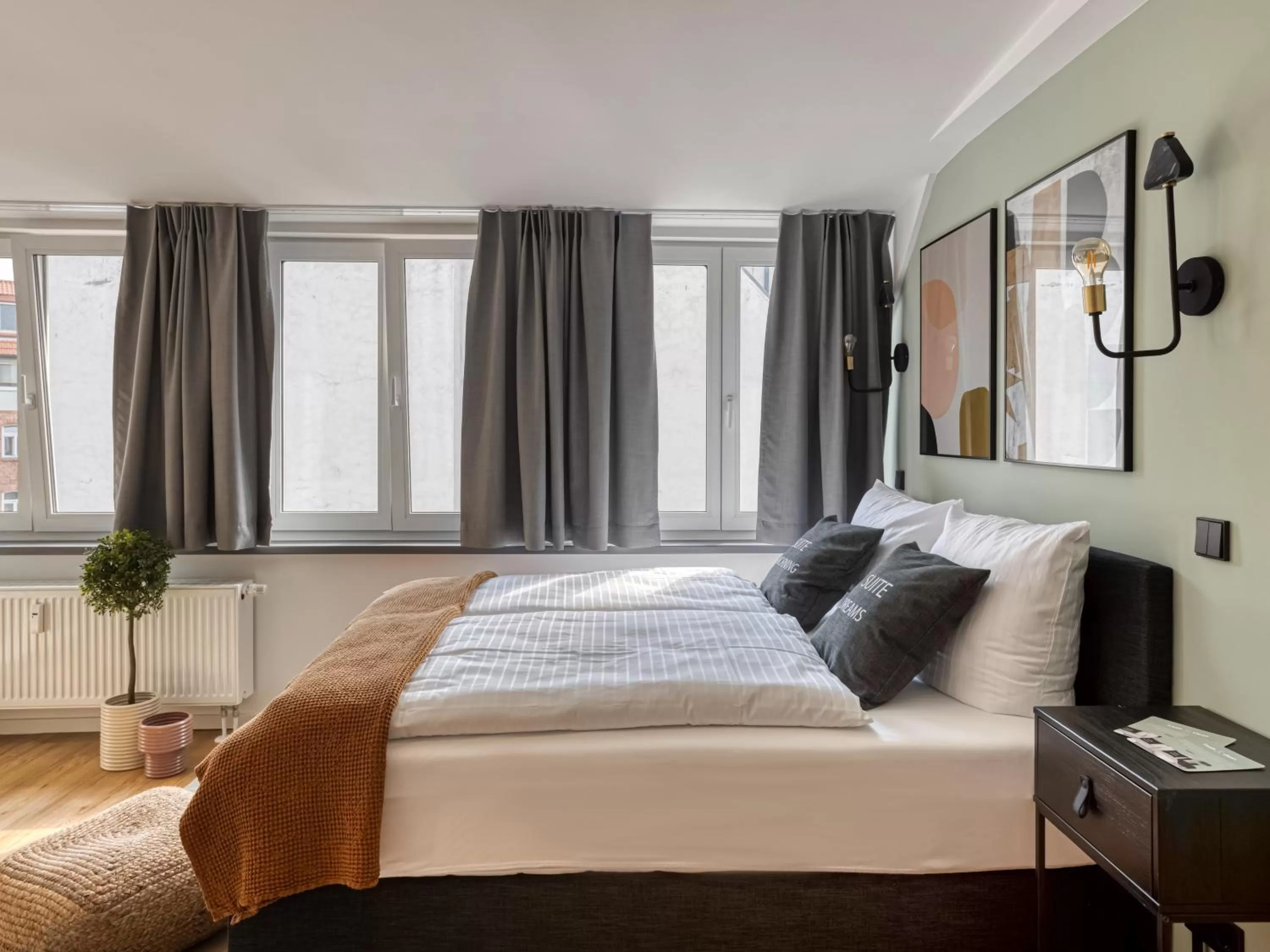 Bed in Limehome Erfurt Schmidtstedter Straße