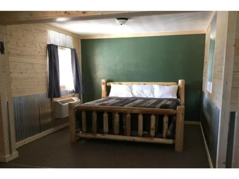 Standard Triple Room in Big Horse Inn and Suites