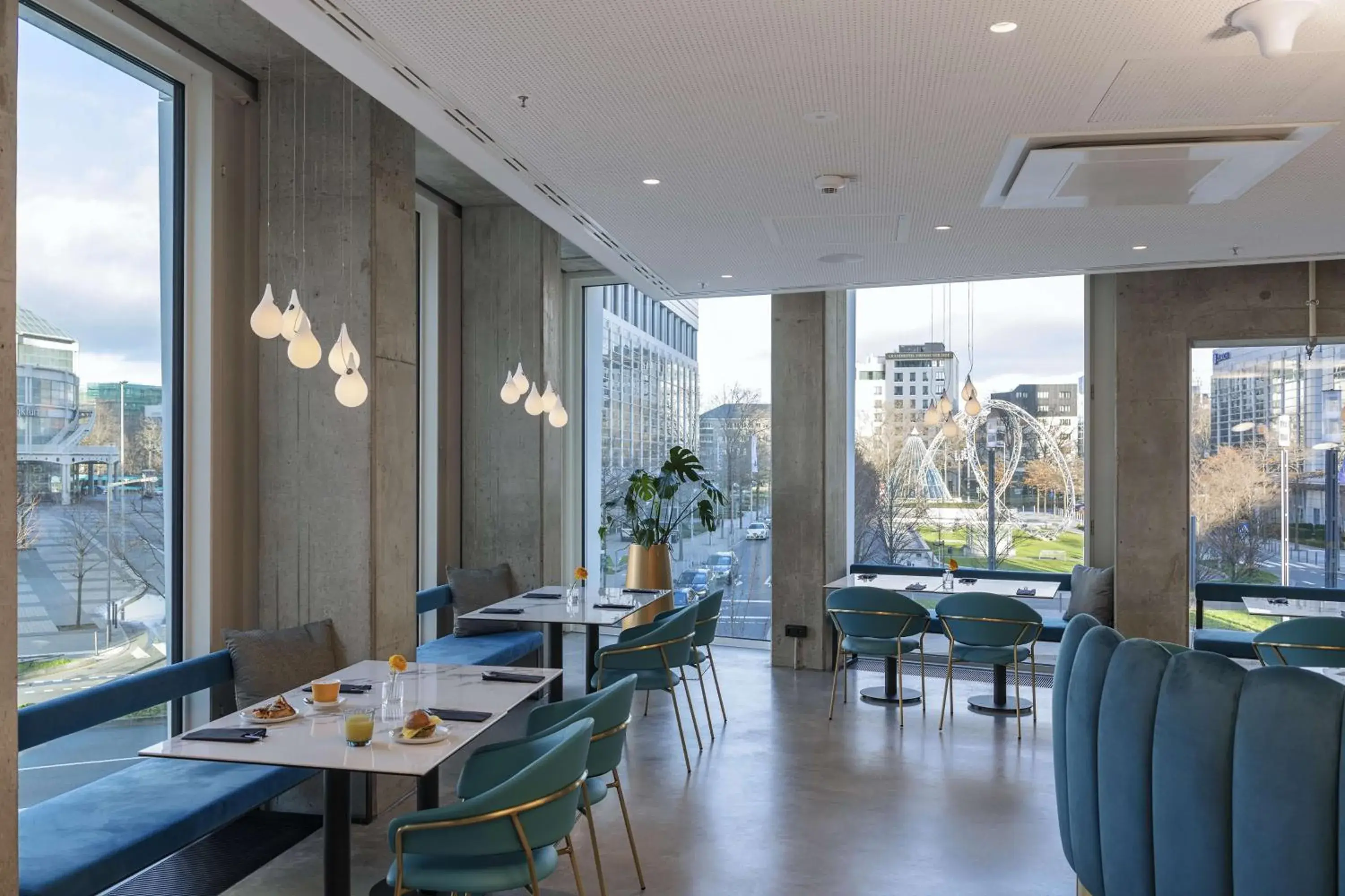 VIP, Restaurant/Places to Eat in nhow Frankfurt