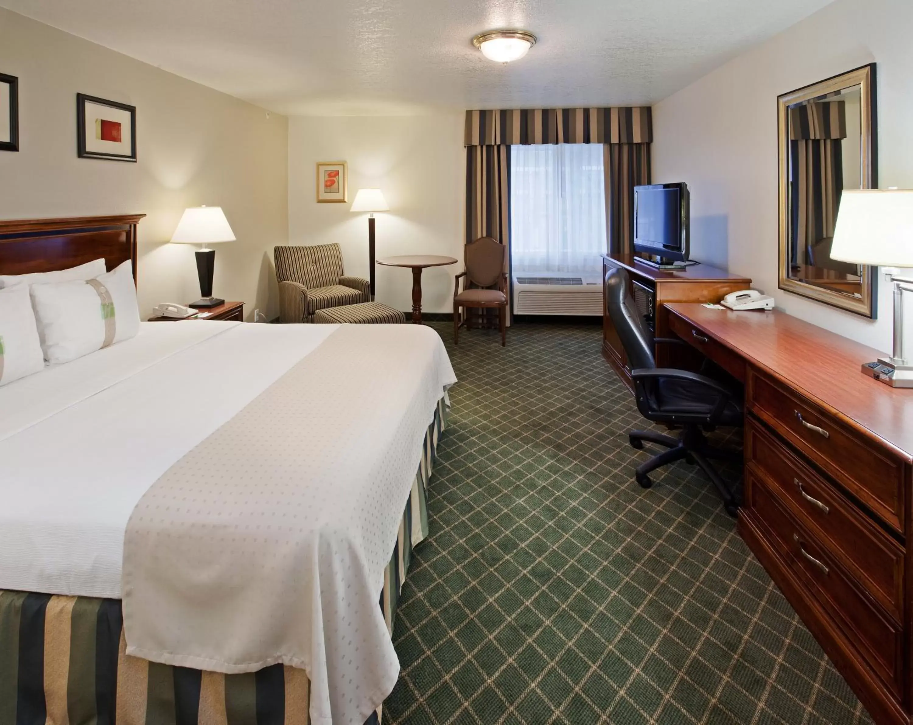 Photo of the whole room in Holiday Inn Redding, an IHG Hotel