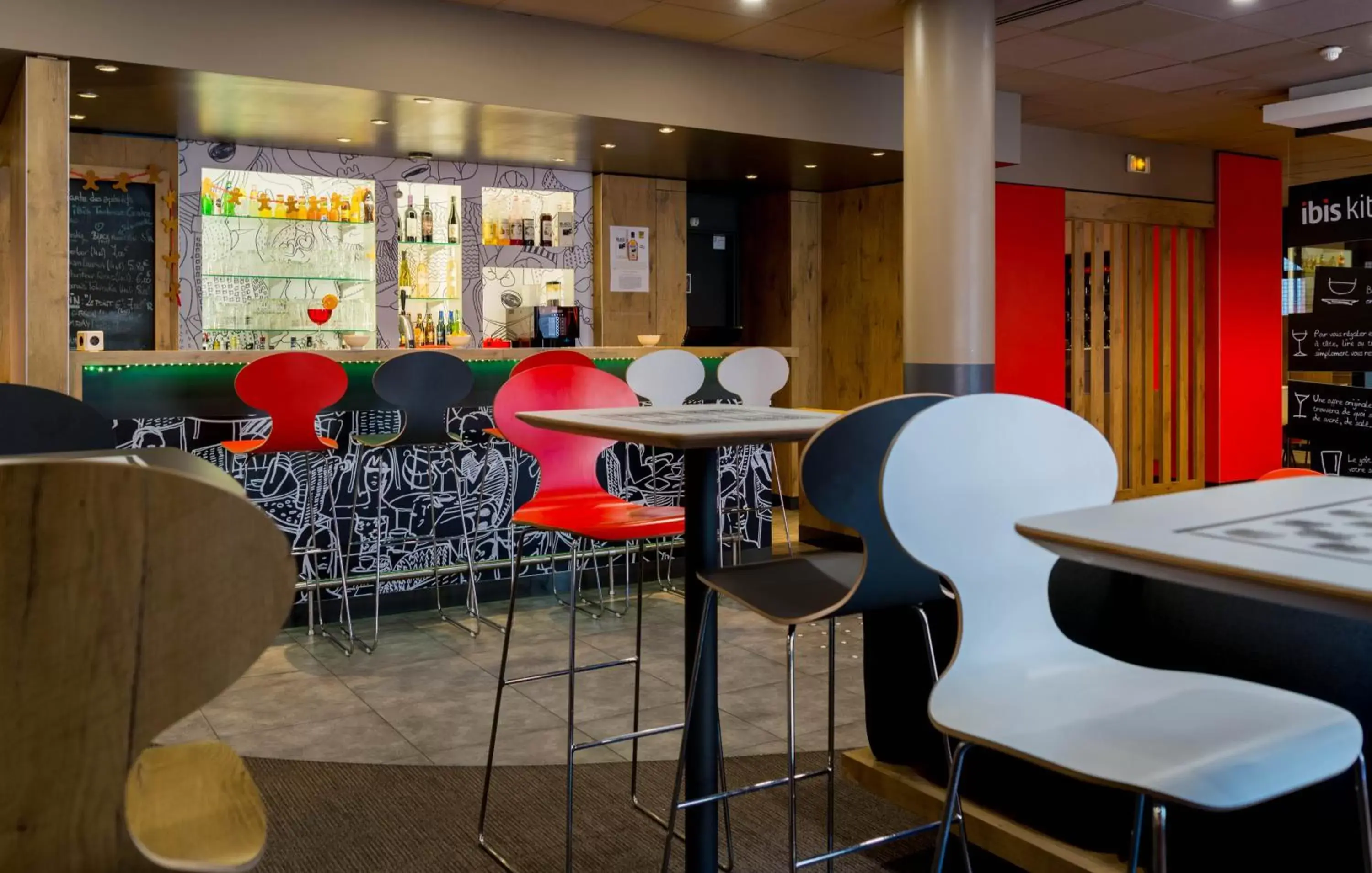 Lounge or bar, Lounge/Bar in ibis Toulouse Centre