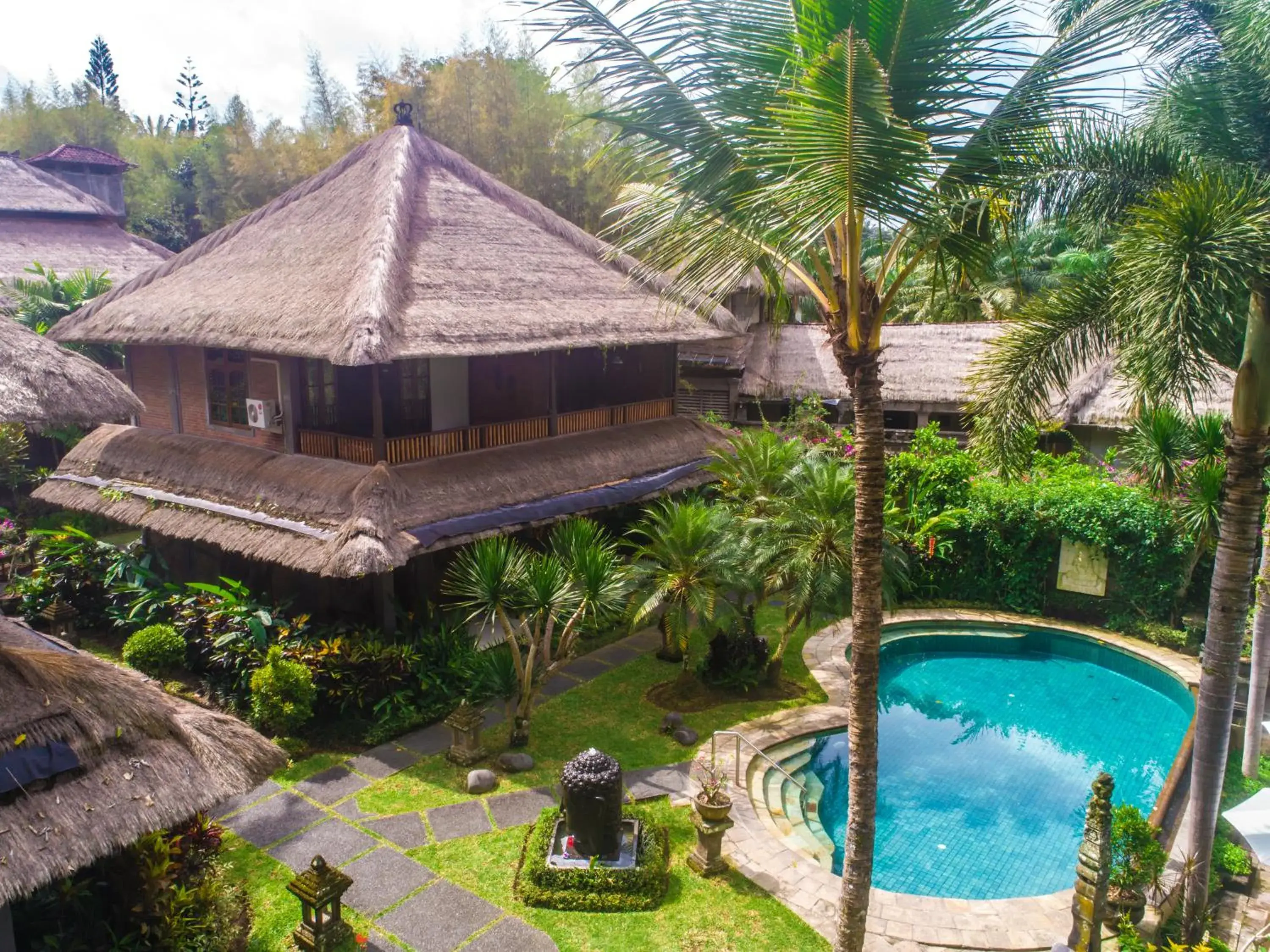 Garden, Pool View in Hotel Bunga Permai