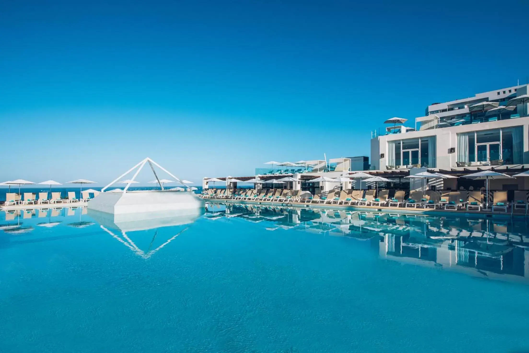 Swimming Pool in Iberostar Bouganville Playa