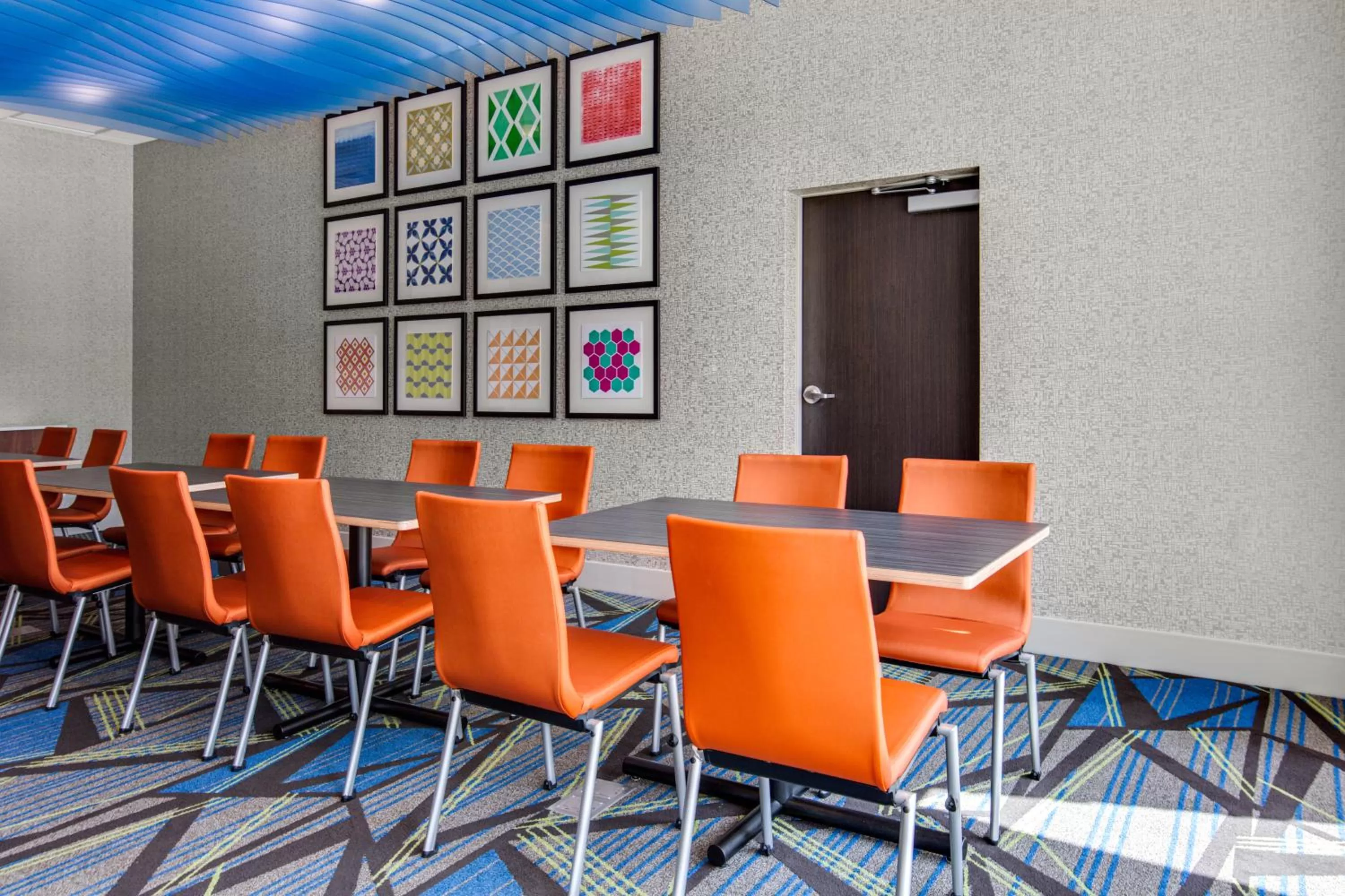 Meeting/conference room in Holiday Inn Express & Suites Sanford - Lake Mary by IHG