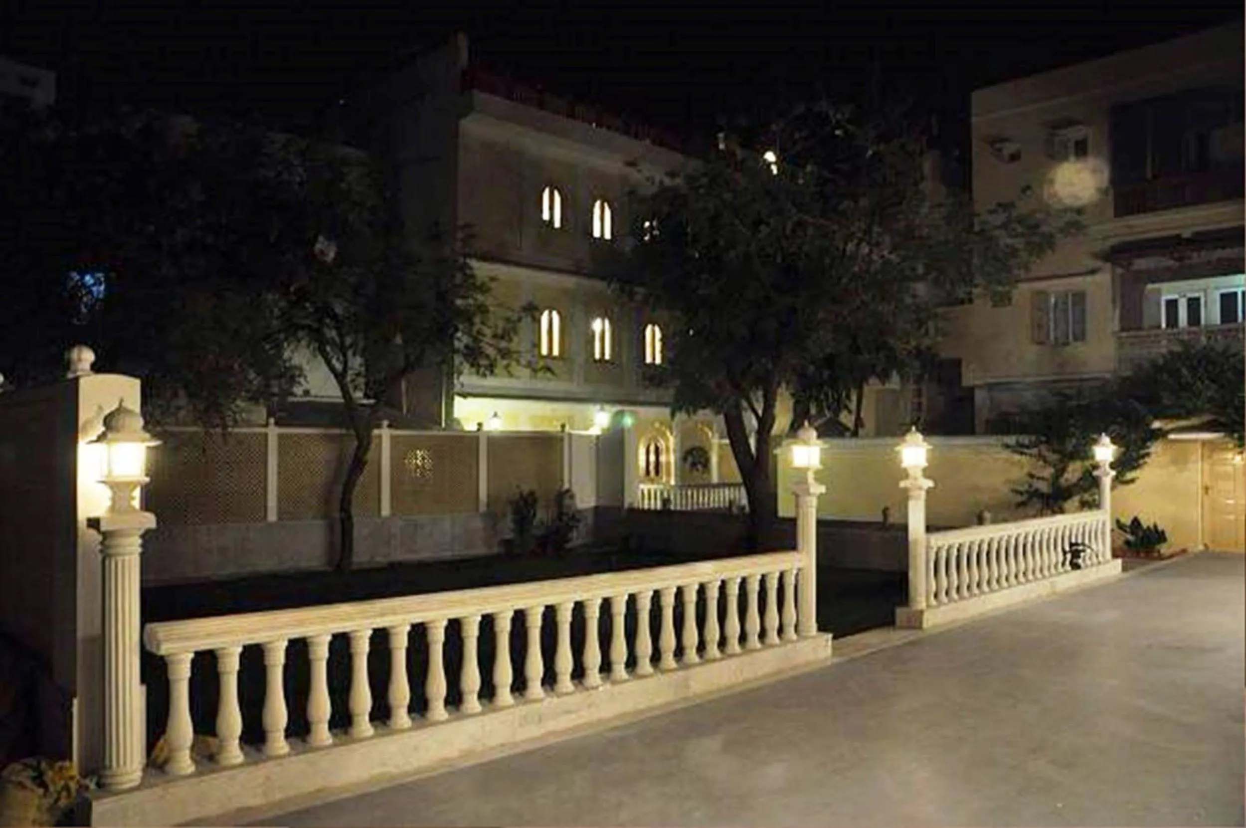 Night in Khatu Haveli