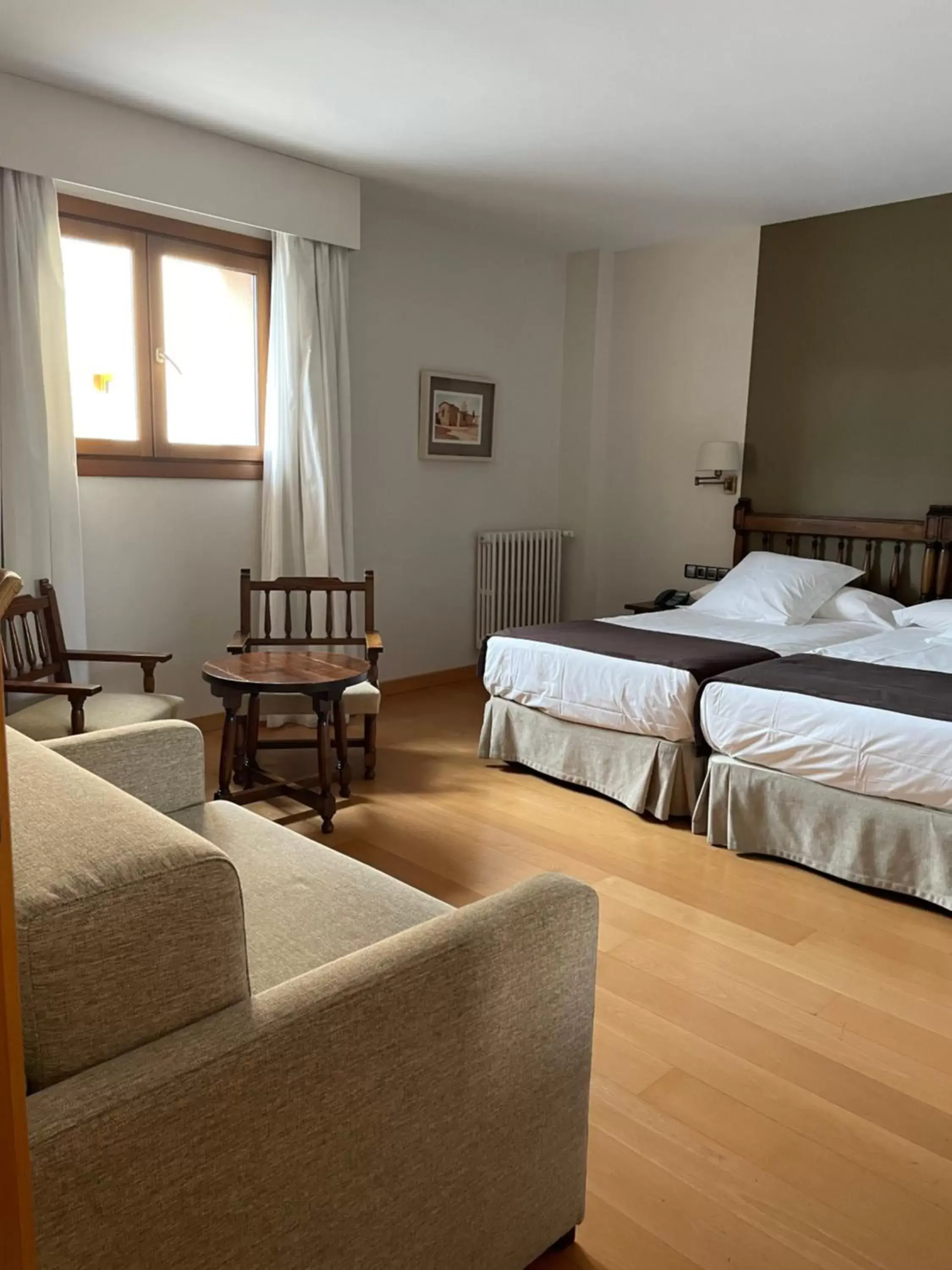 Bedroom, Bed in Parador de Puebla de Sanabria