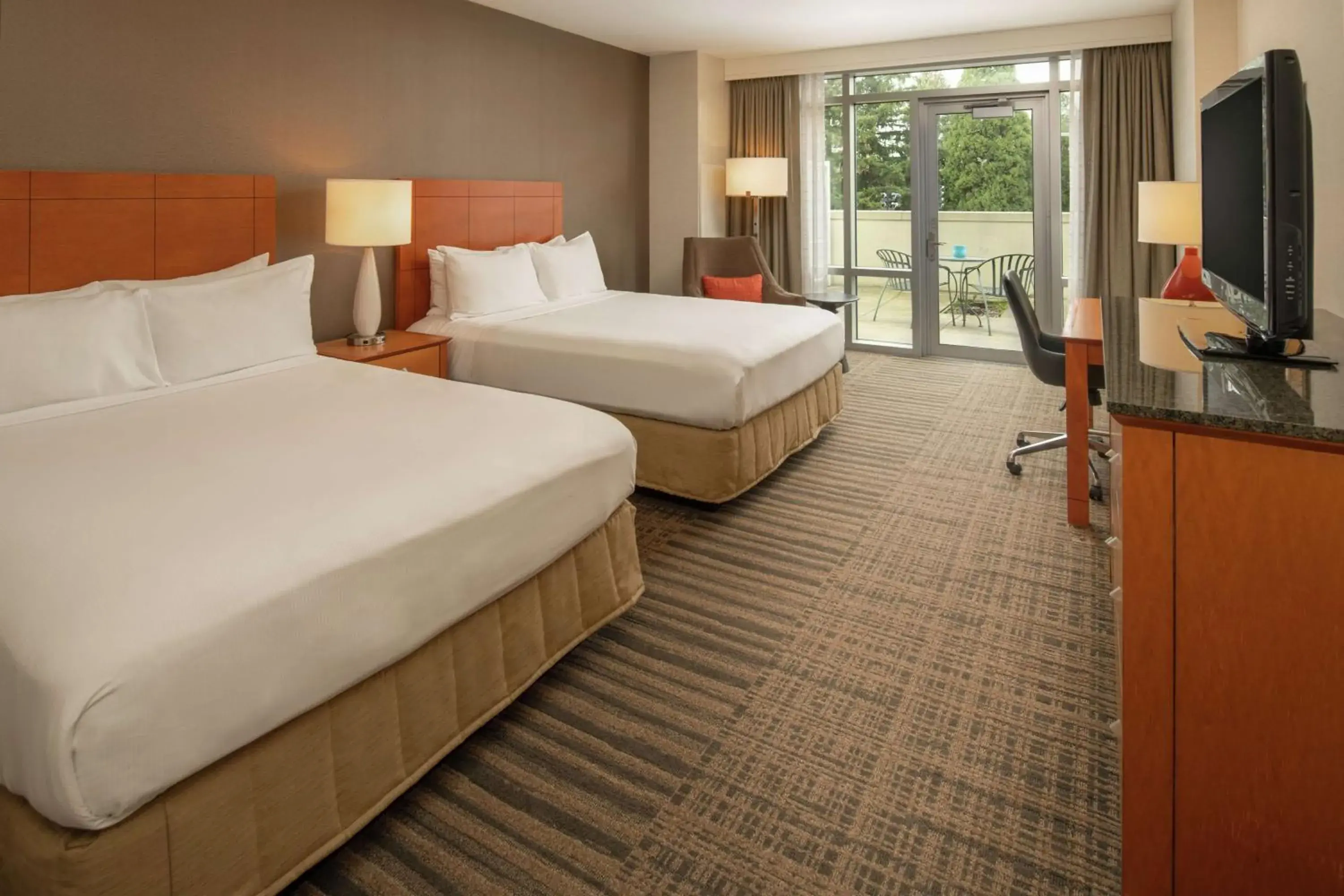 Bedroom, Bed in Hilton Vancouver Washington