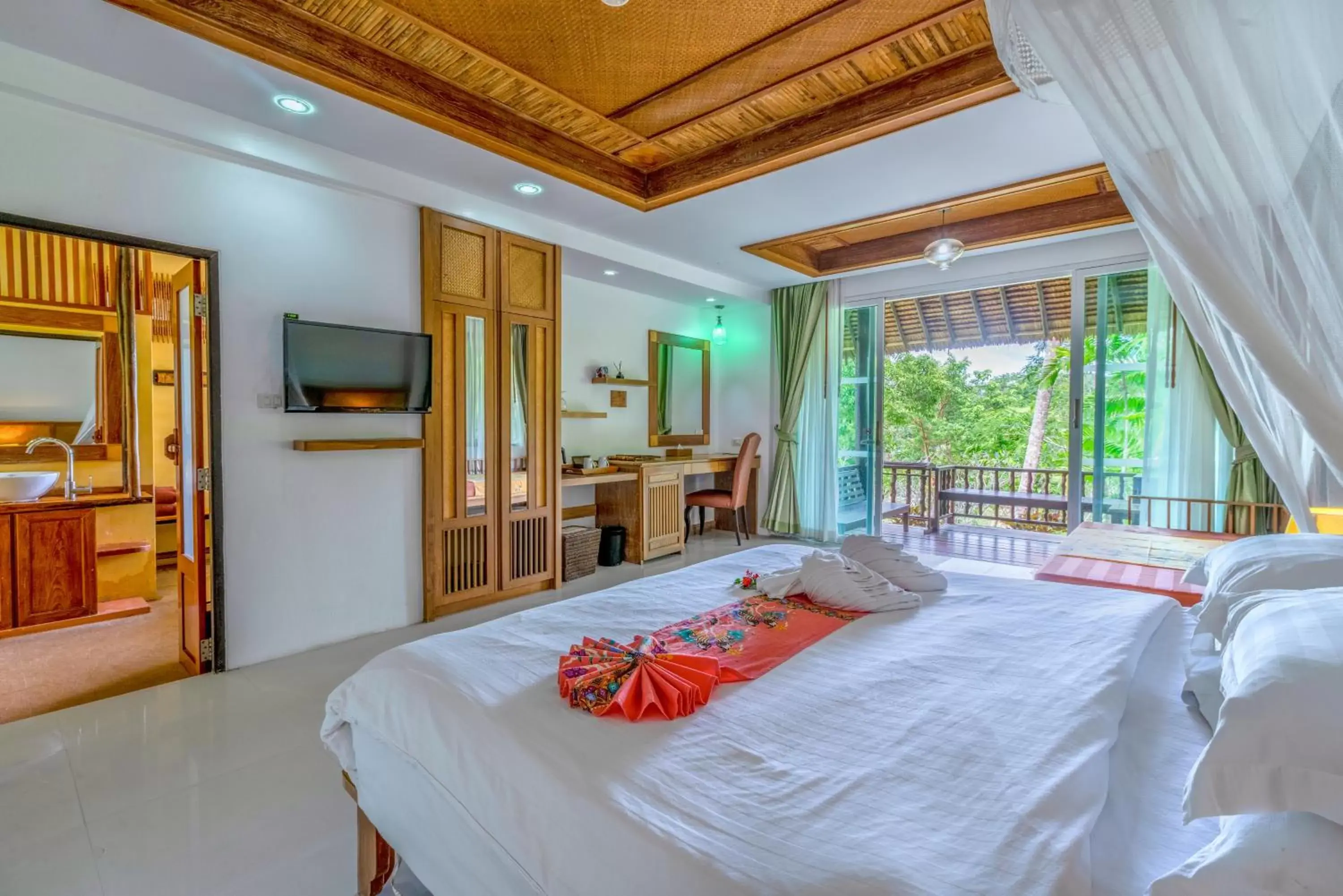 Bed in Ban Sainai Resort- SHA Extra Plus Aonang's Green Resort