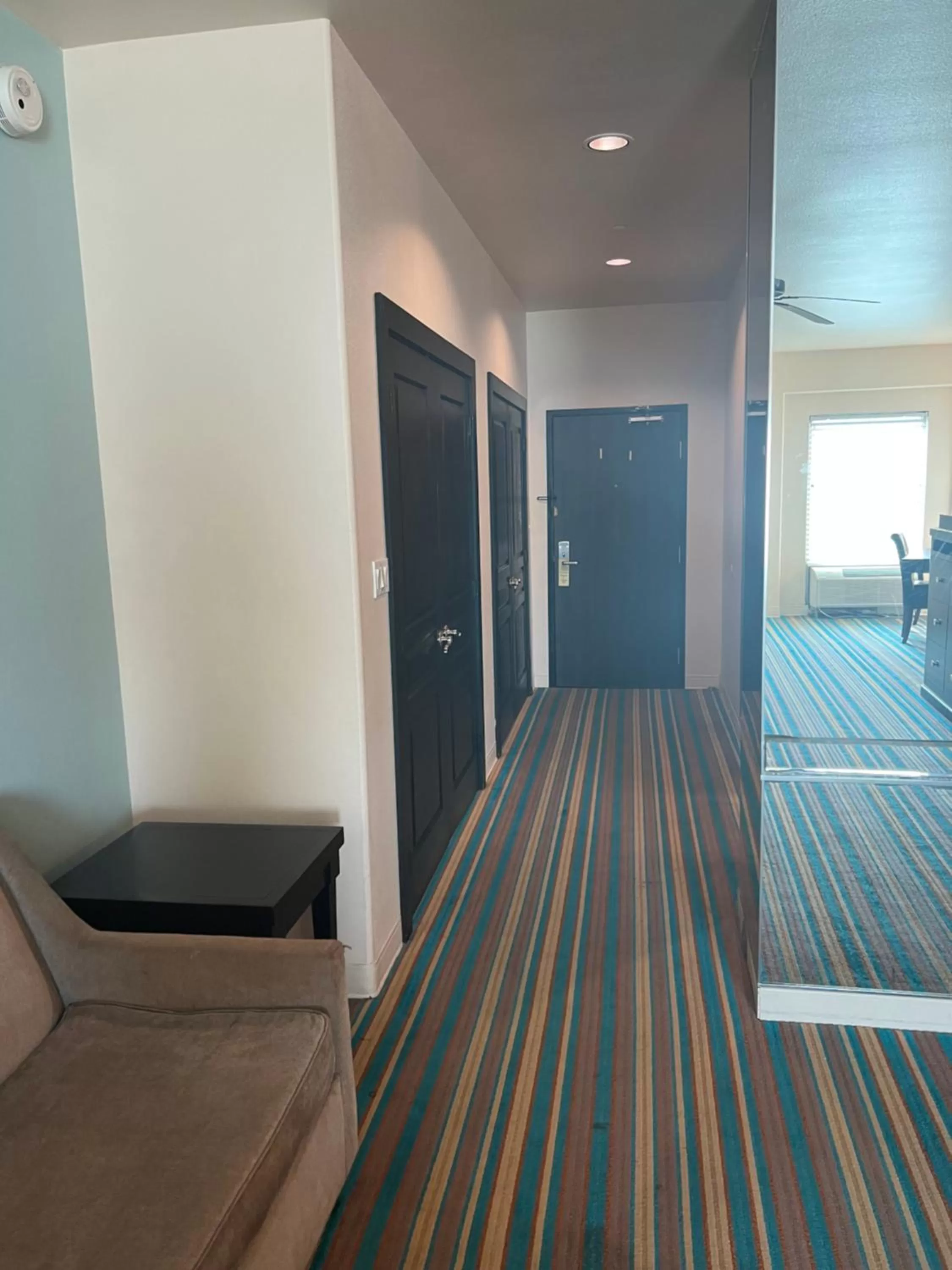 Sunchase Inn & Suites