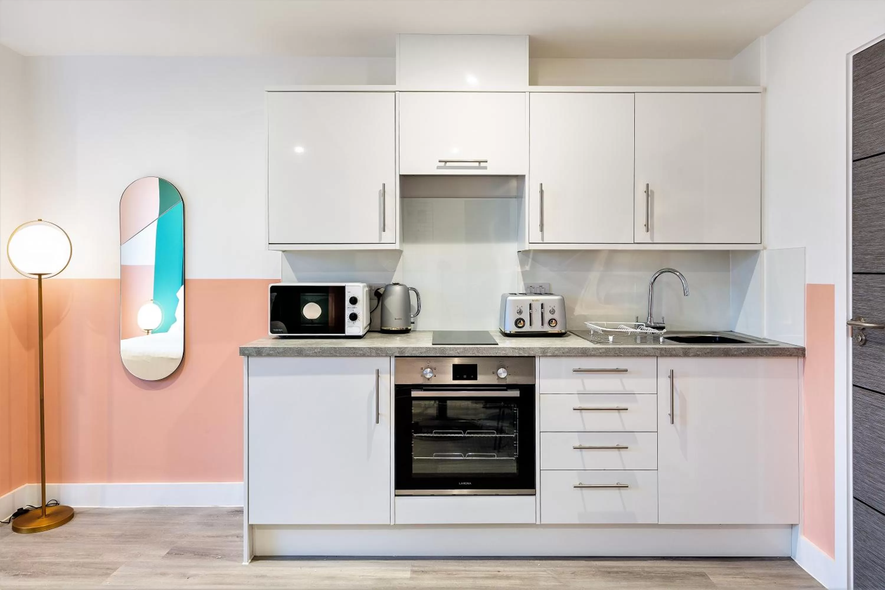 Kitchen or kitchenette in Your Apartment I Clifton Village