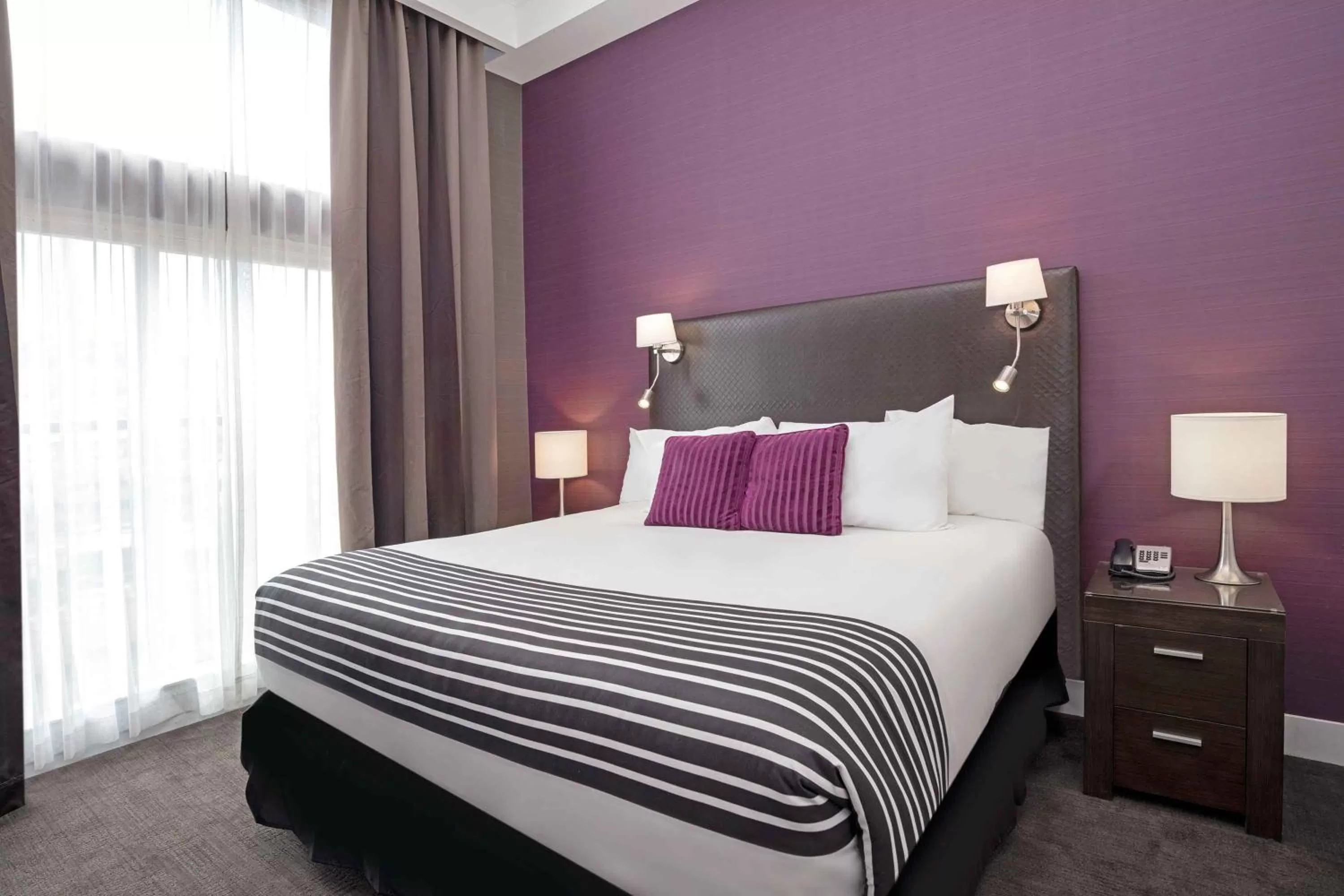 Jacuzzi Suite, 1 King Bed, City View in Sandman Signature Kamloops Hotel