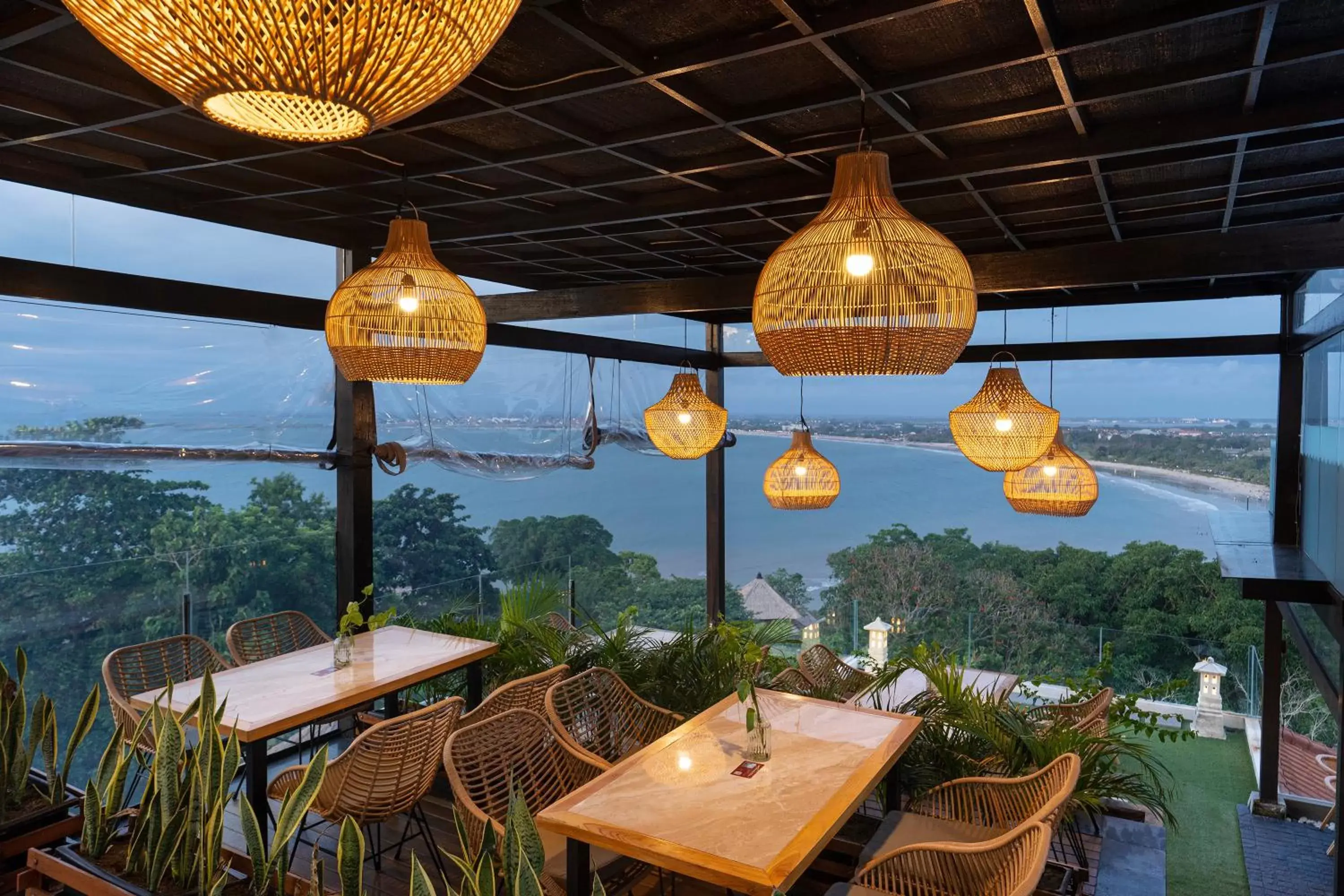 Restaurant/places to eat in Del Cielo Villa Jimbaran Restaurant/places to eat in Del Cielo Villa Jimbaran