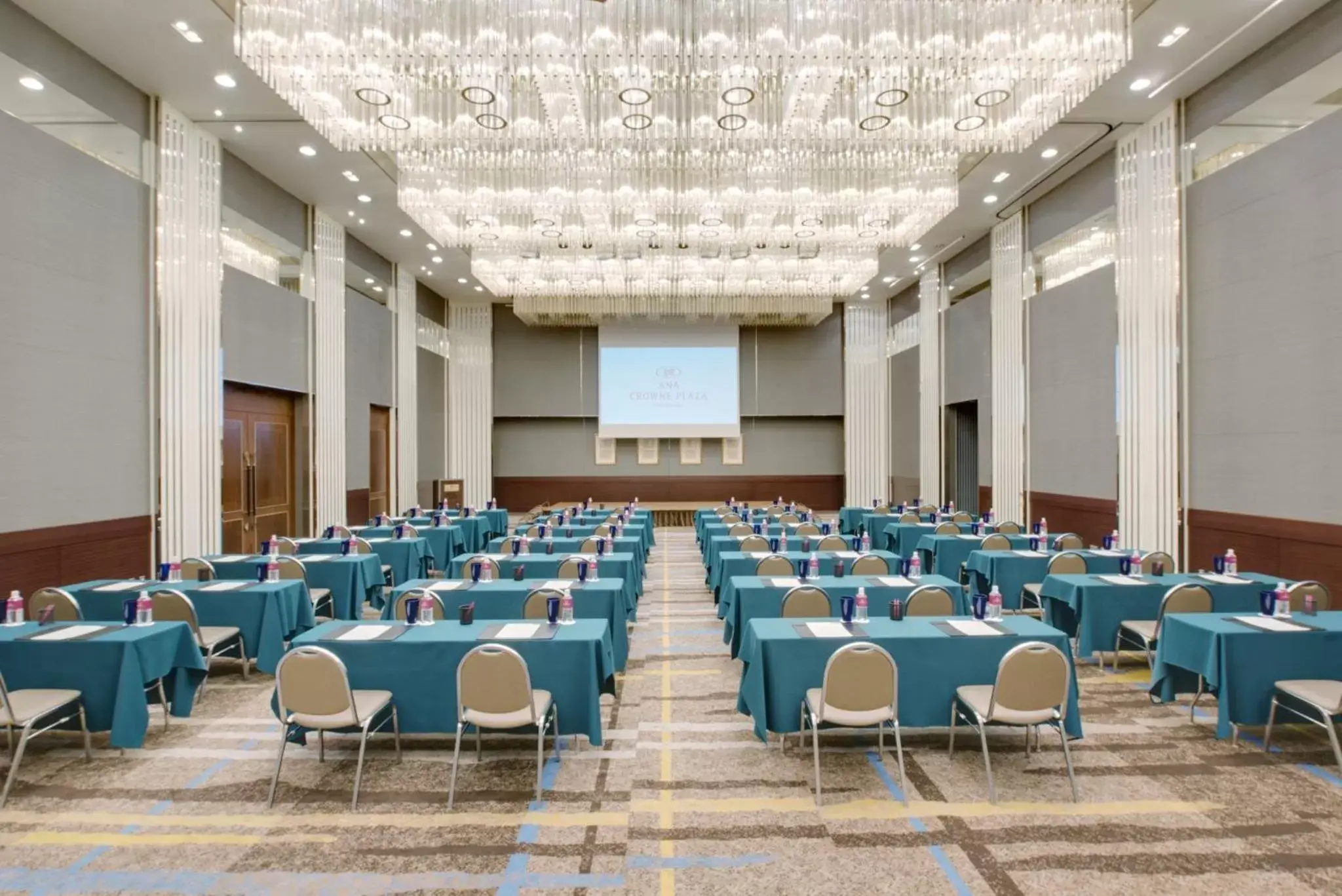 Meeting/conference room in ANA Crowne Plaza Hiroshima, an IHG Hotel