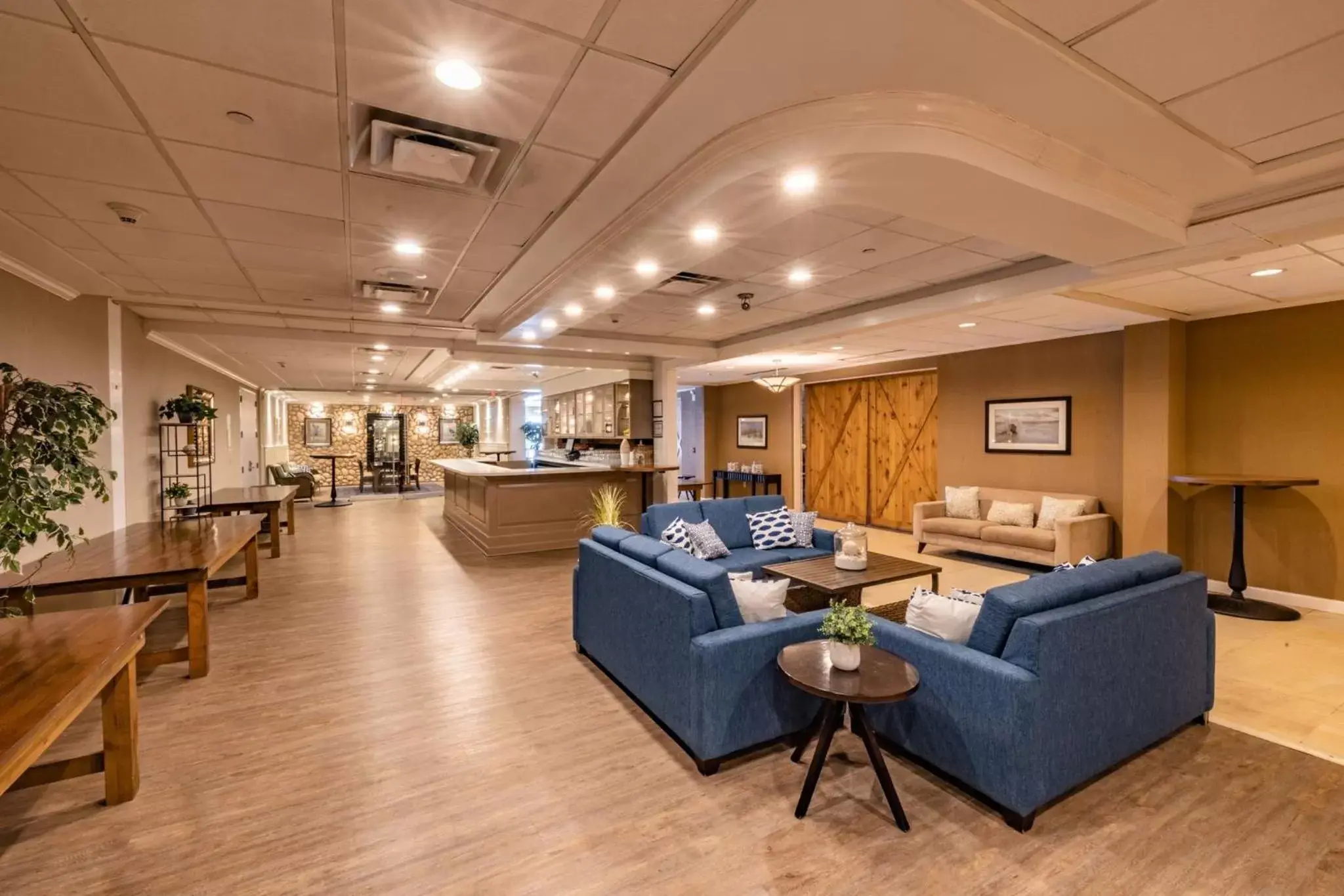 Property building in Holiday Inn Manahawkin/Long Beach Island by IHG Property building in Holiday Inn Manahawkin/Long Beach Island by IHG