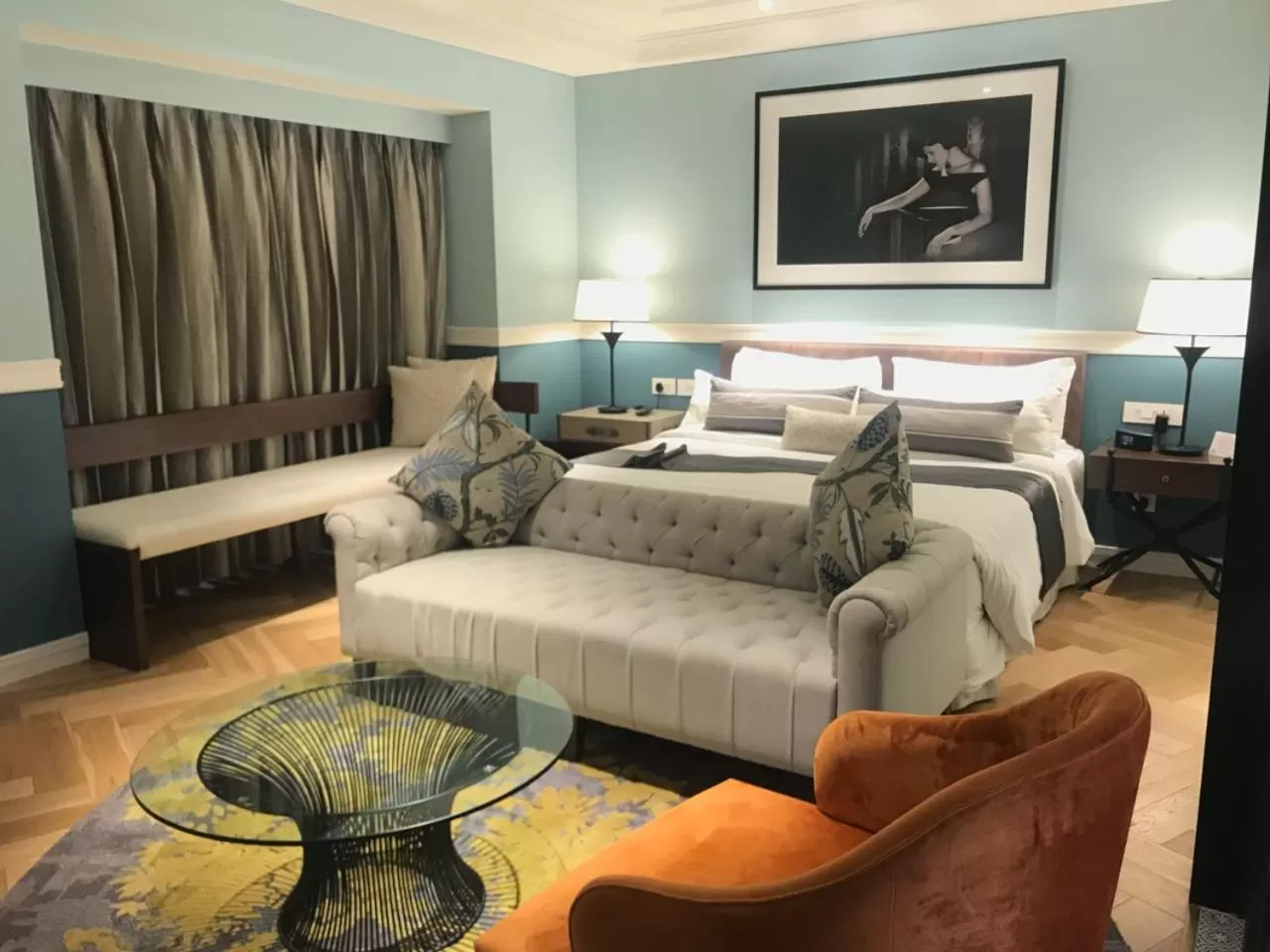 Seating area, Bed in Radisson Hotel Shimla