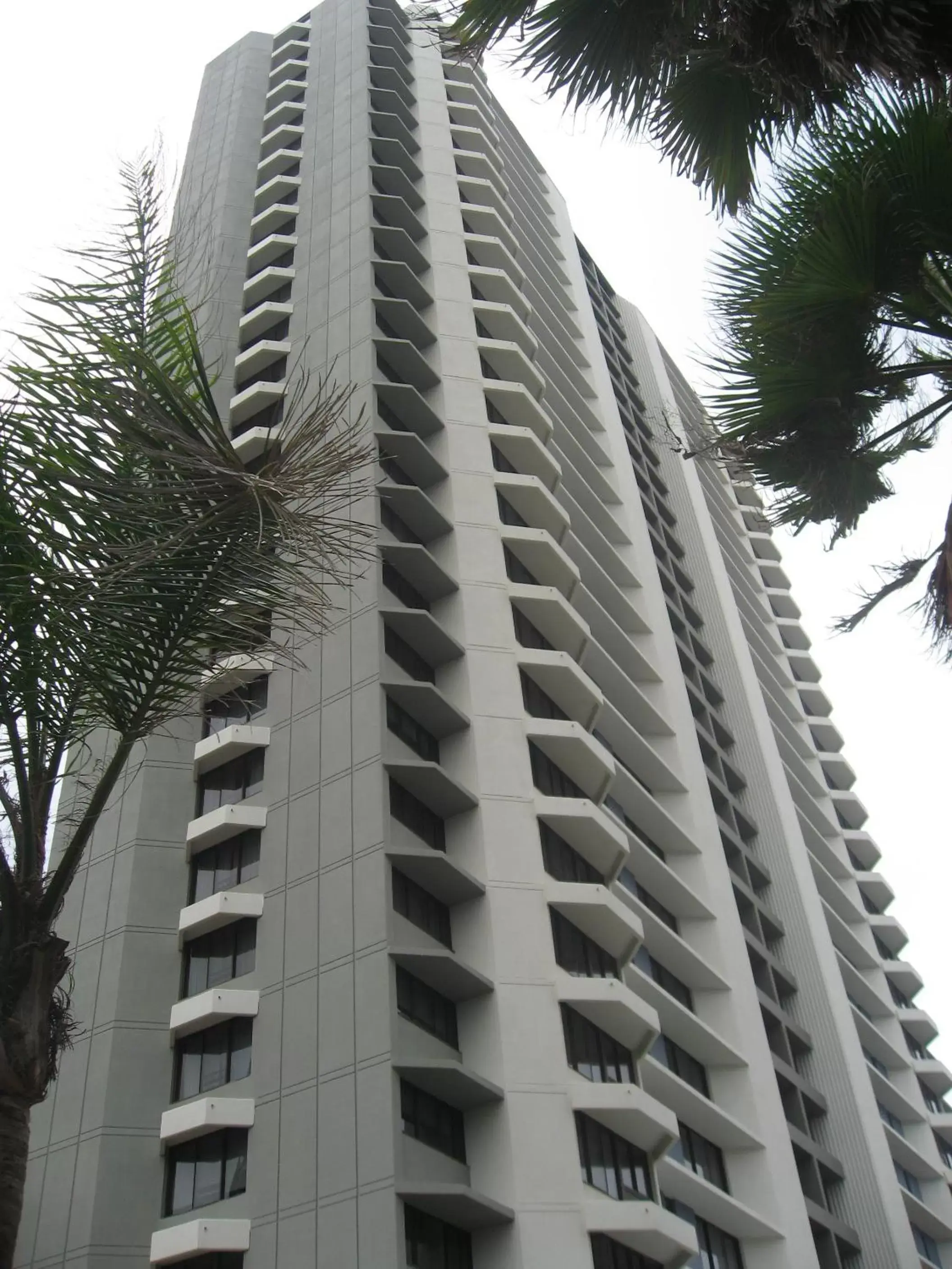 Facade/entrance, Property Building in Surfers Century Oceanside Apartments