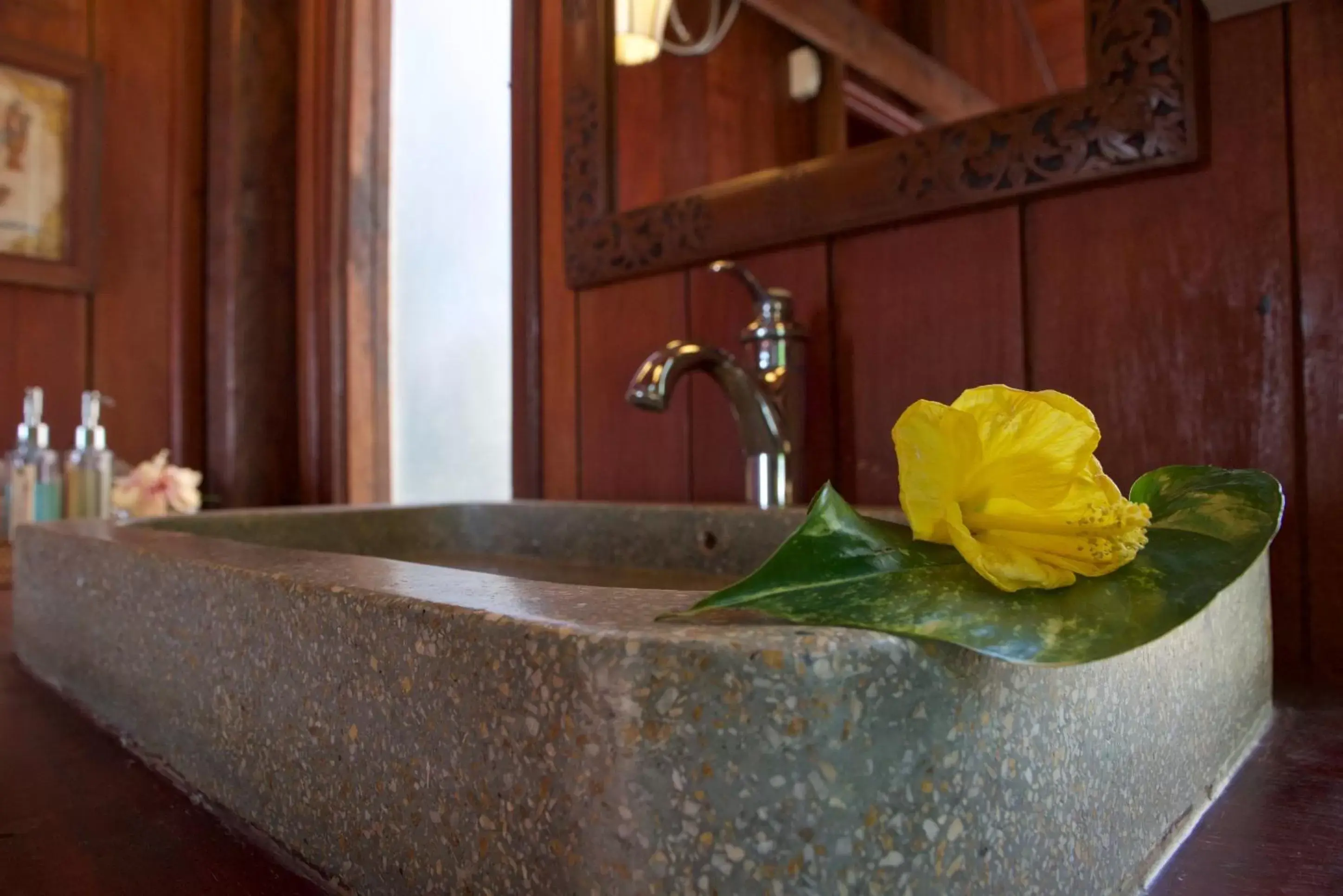 Bathroom in Terres Rouges Lodge