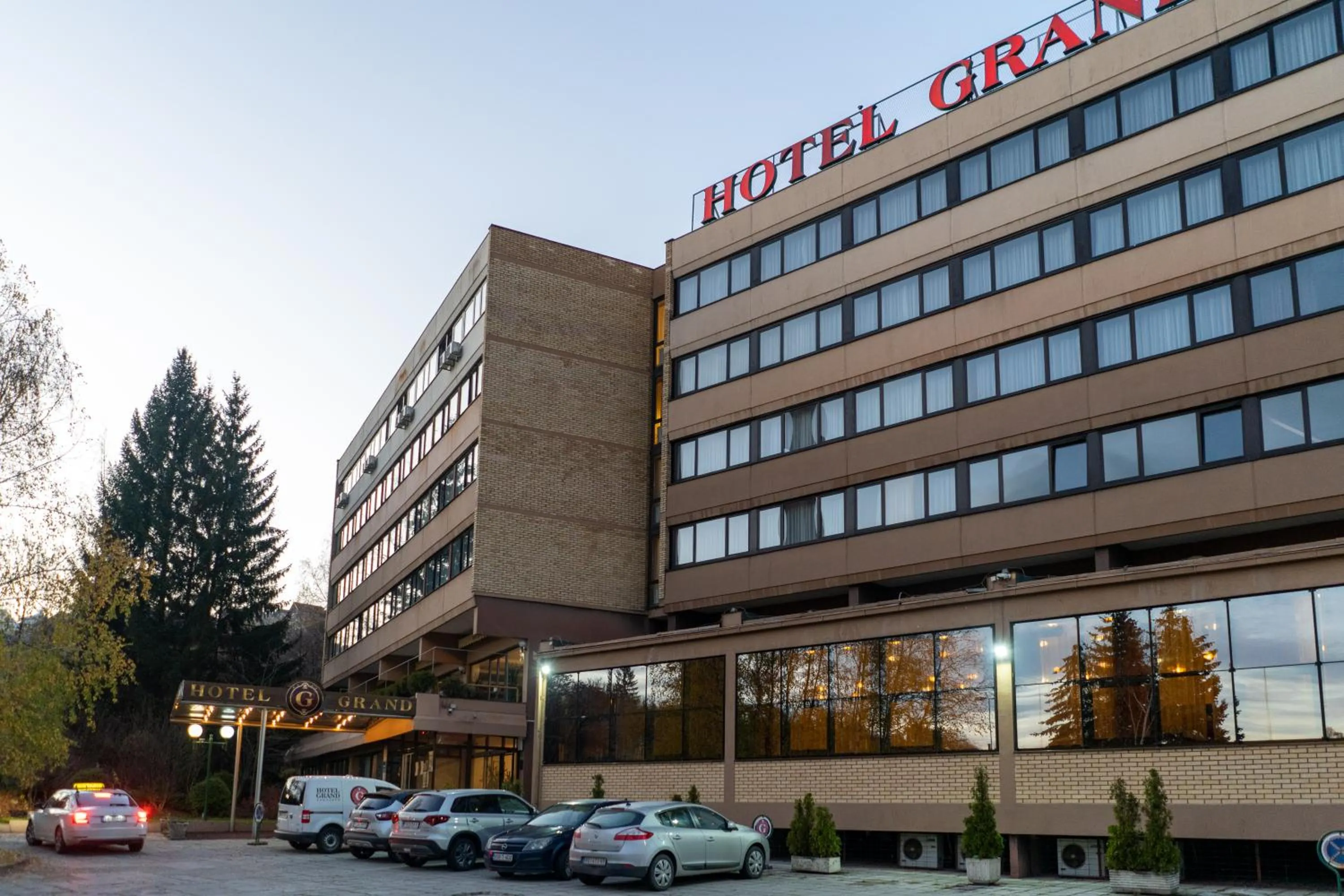 Property building in Hotel Grand