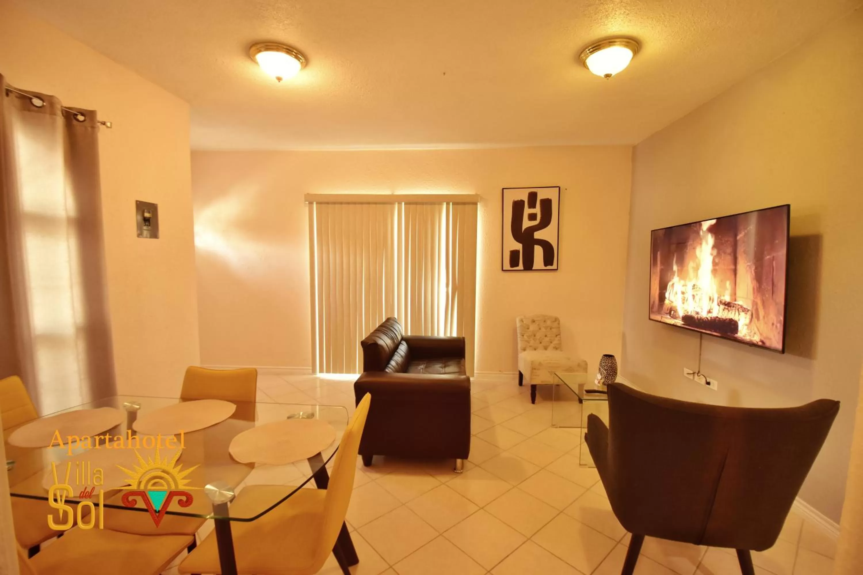 Communal lounge/ TV room in Villa Del Sol