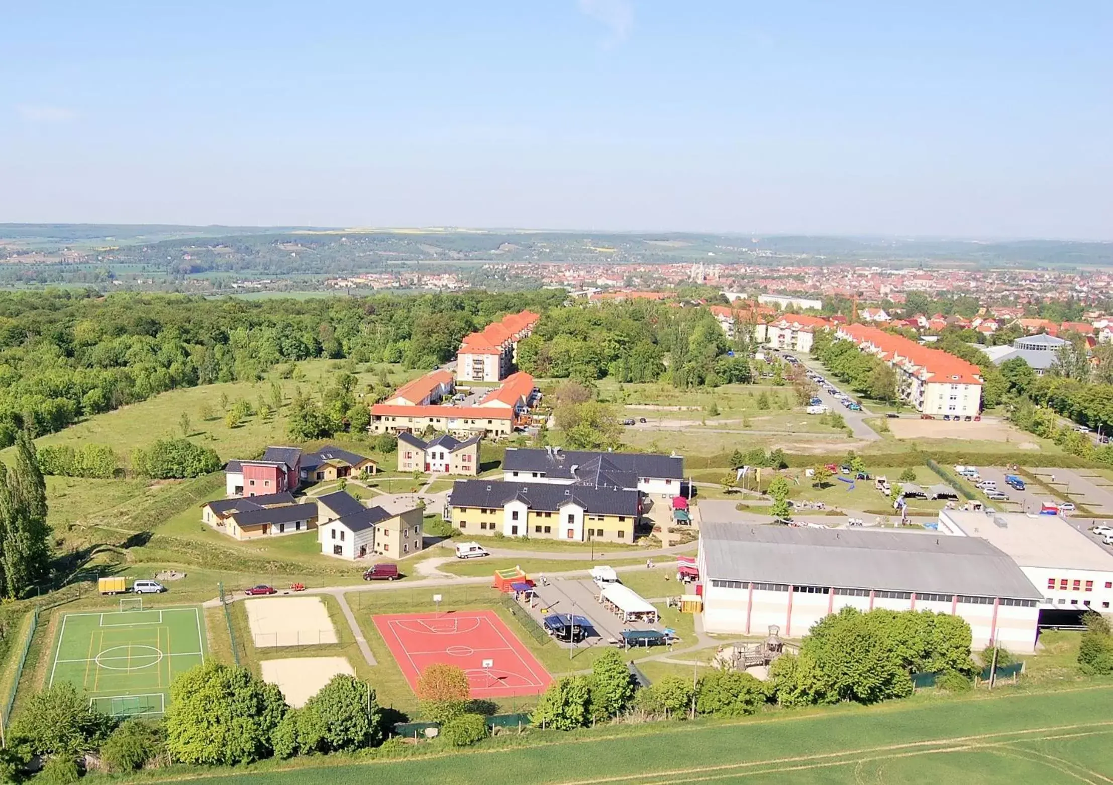 Bird's eye view, Bird's-eye View in Euroville Jugend- und Sporthotel