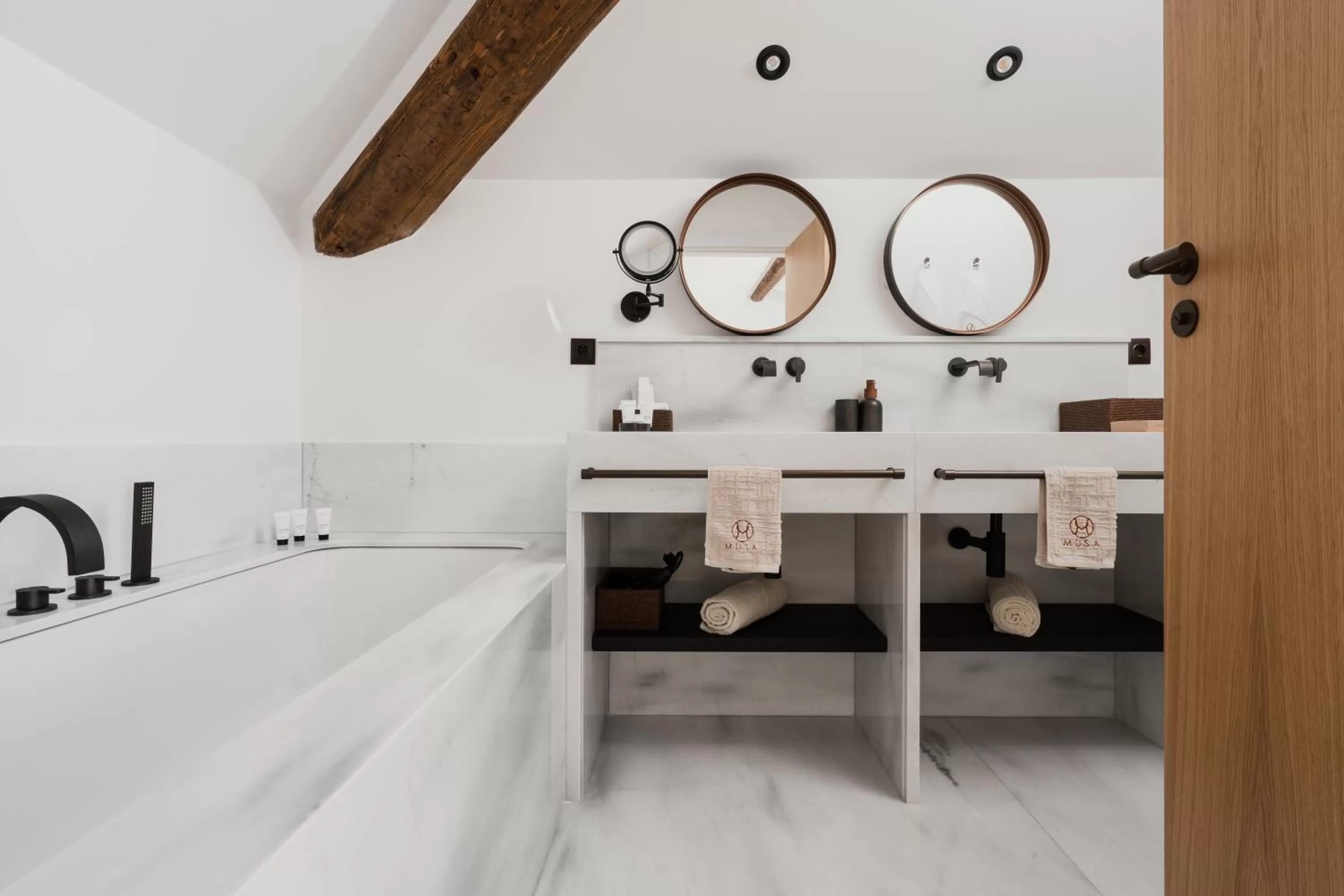 Bathroom in MUSA Lago di Como