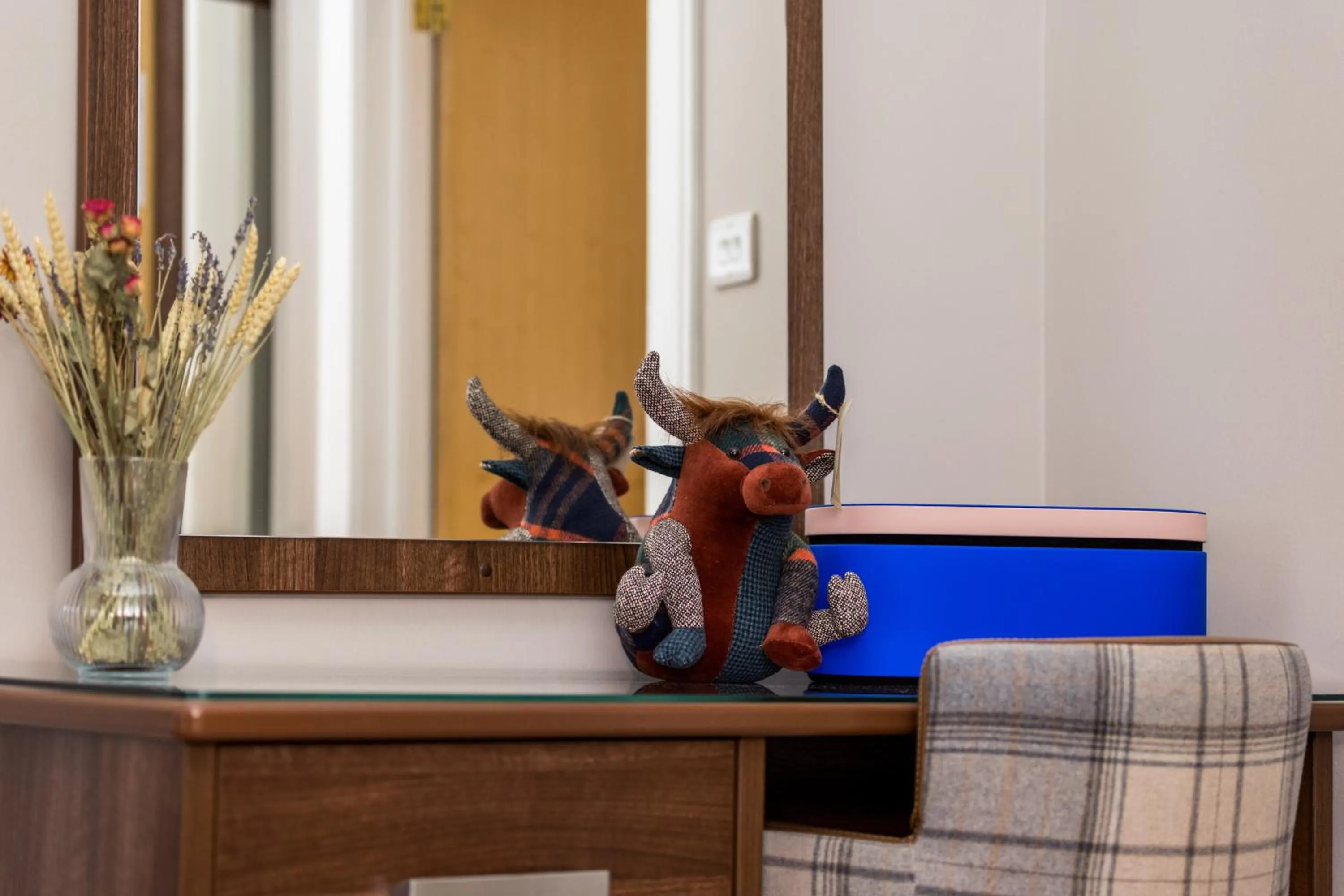 Decorative detail in 28 York Place Hotel