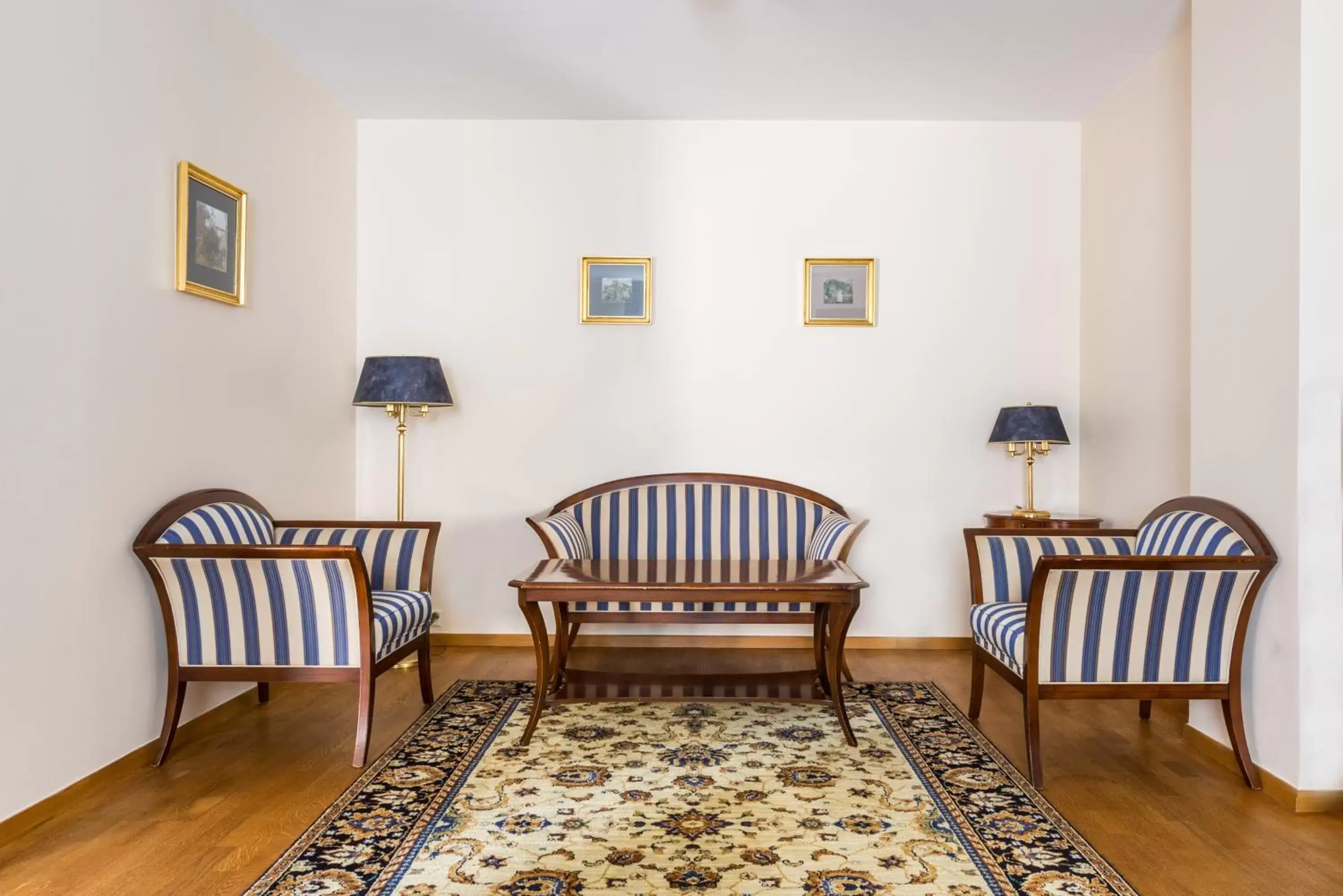 Living room, Seating Area in Qubus Hotel Wrocław