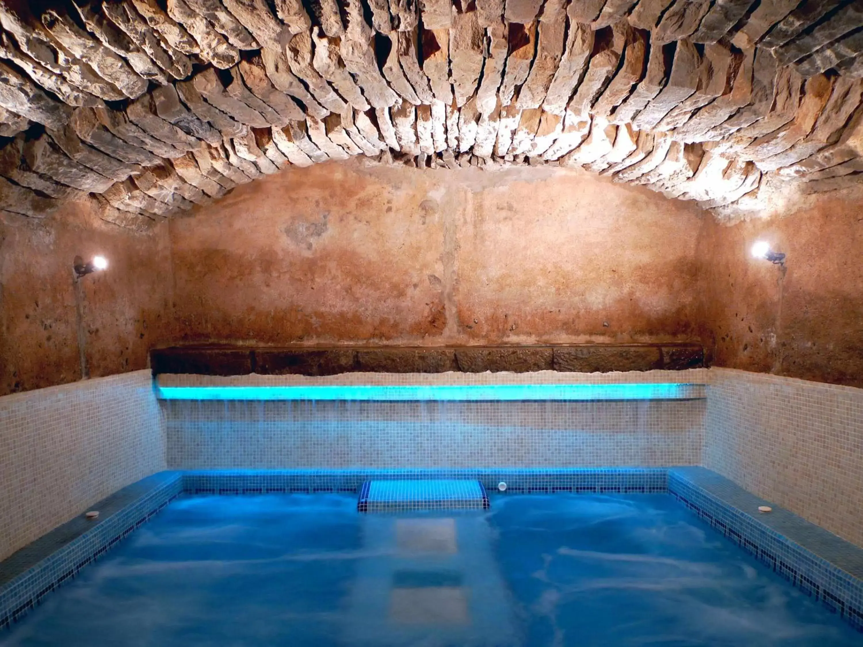 Hot Spring Bath, Swimming Pool in Hotel Rural San Miguel - Only Adults