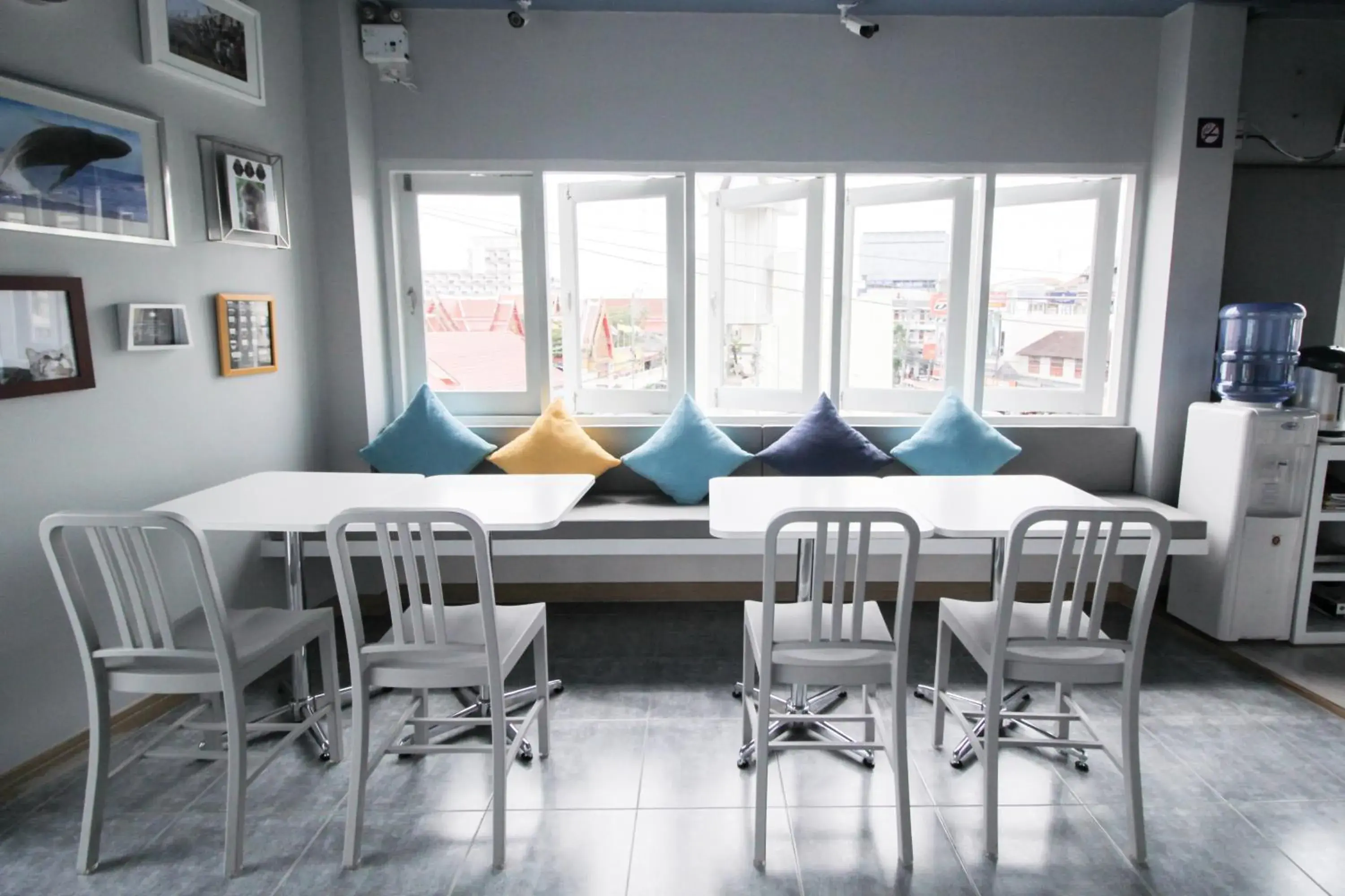 Dining area in The Moon Hostel Huahin